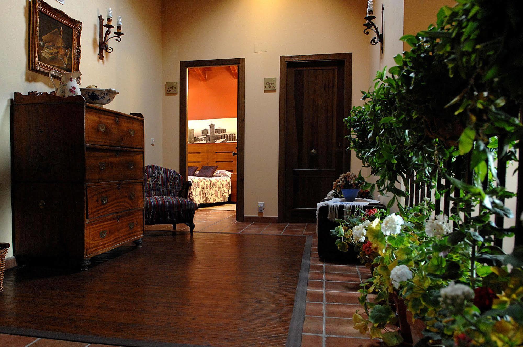 Hotel Cuatro Canos