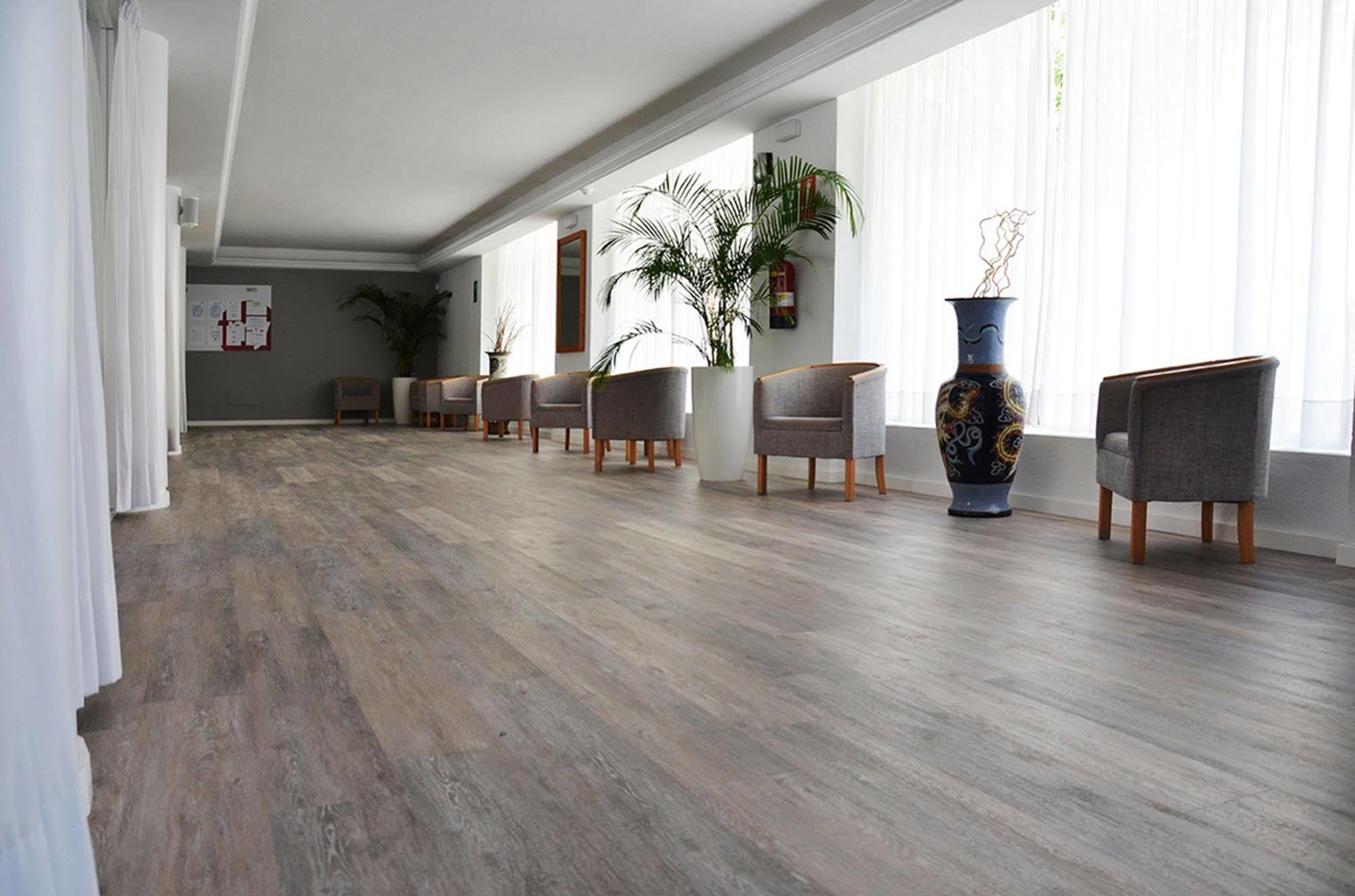 Vibra Tivoli Apartahotel