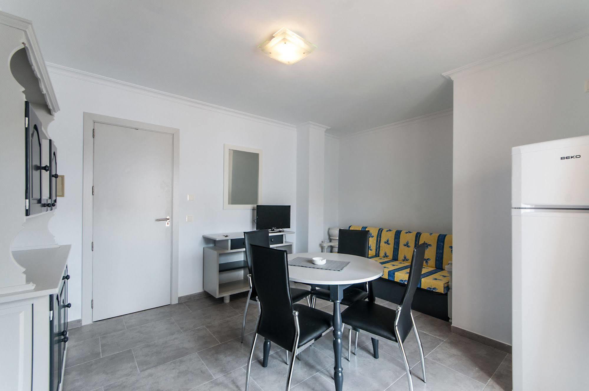Alcudia Apartment *