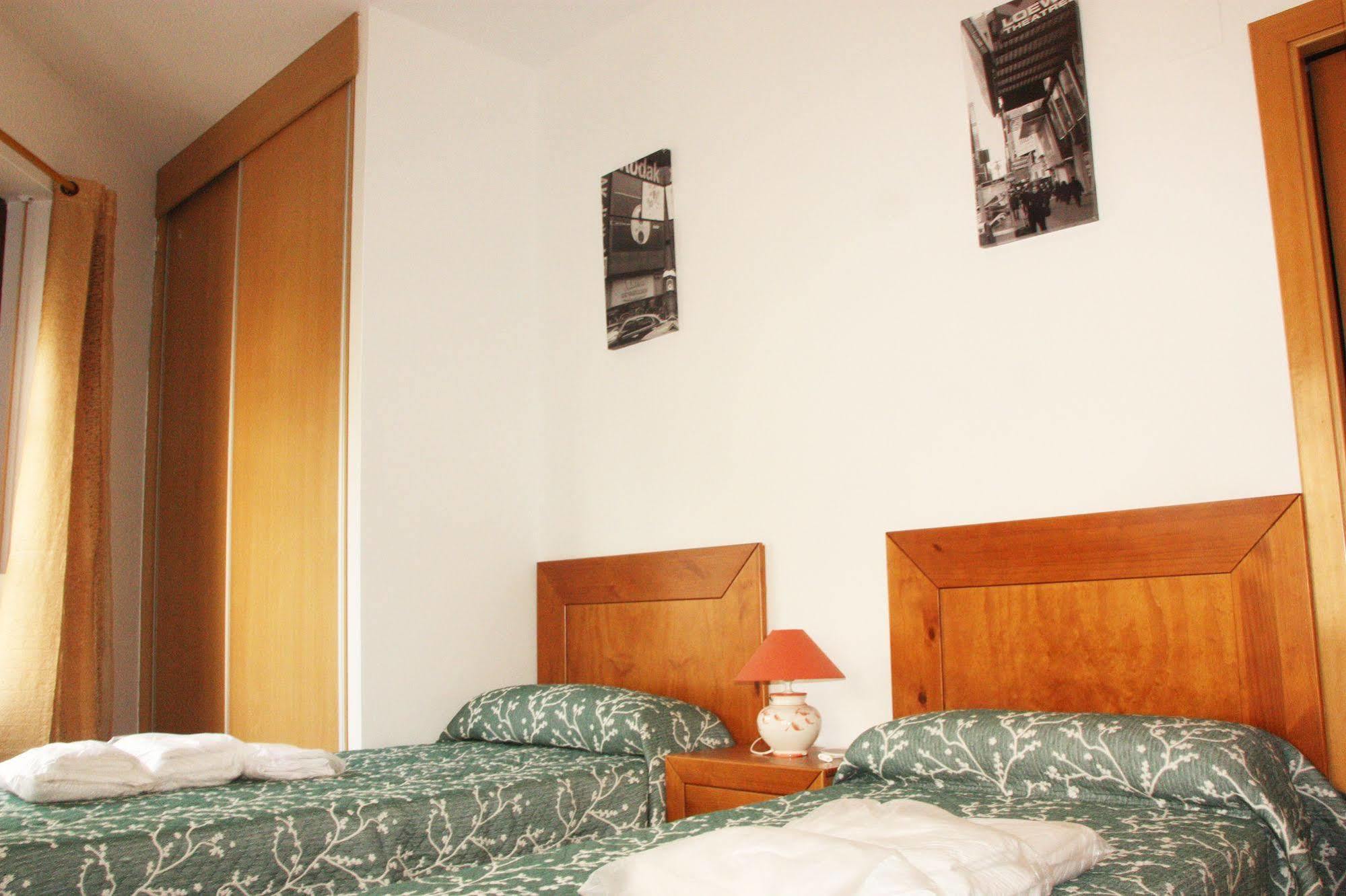 Apartamento Dos Torres Pilar - Balcones Con Vistas Al Pilar