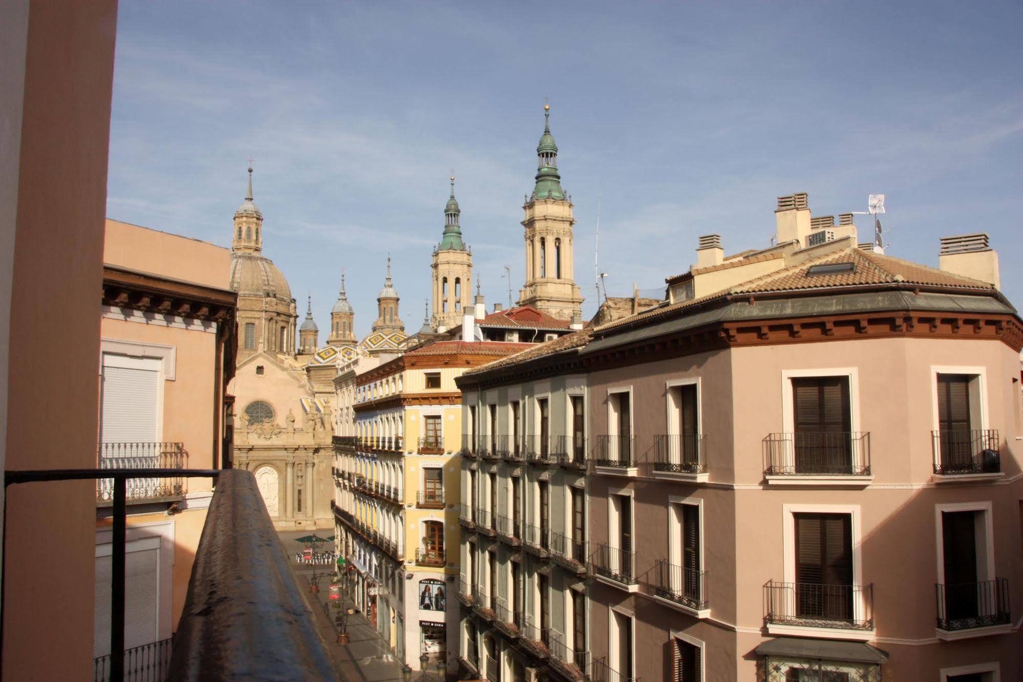 Dos Torres Pilar - Balcones Con Vistas Al Pilar *