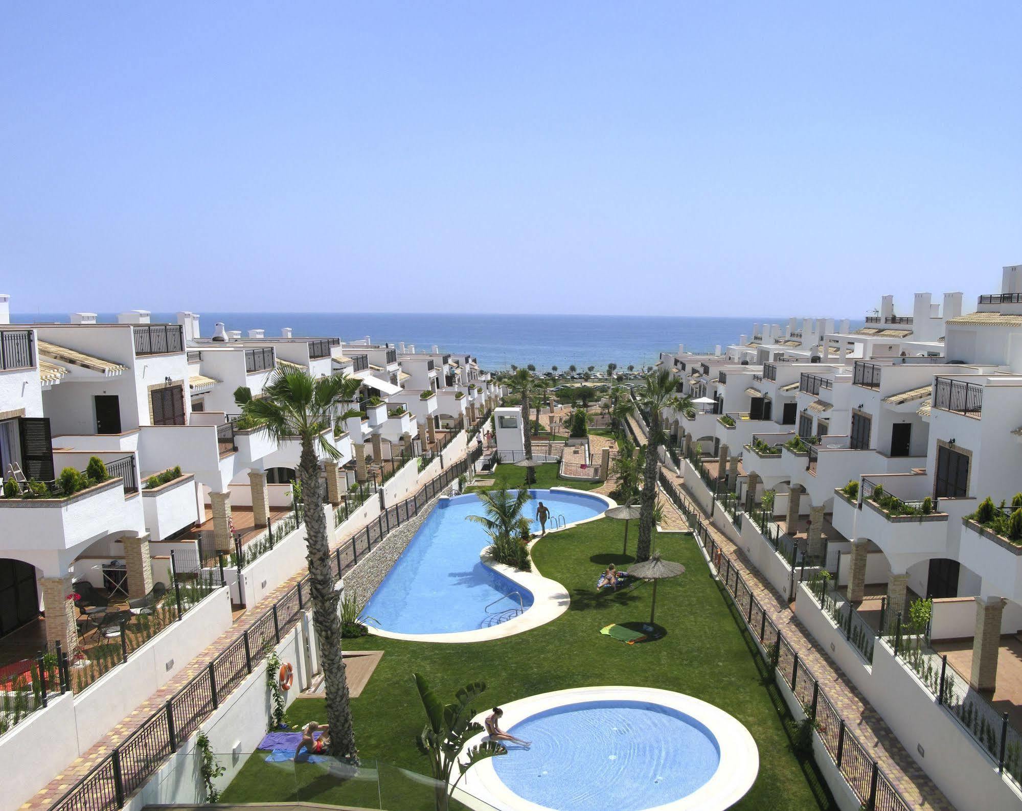 Azul Beach Mar Holidays Apartment *