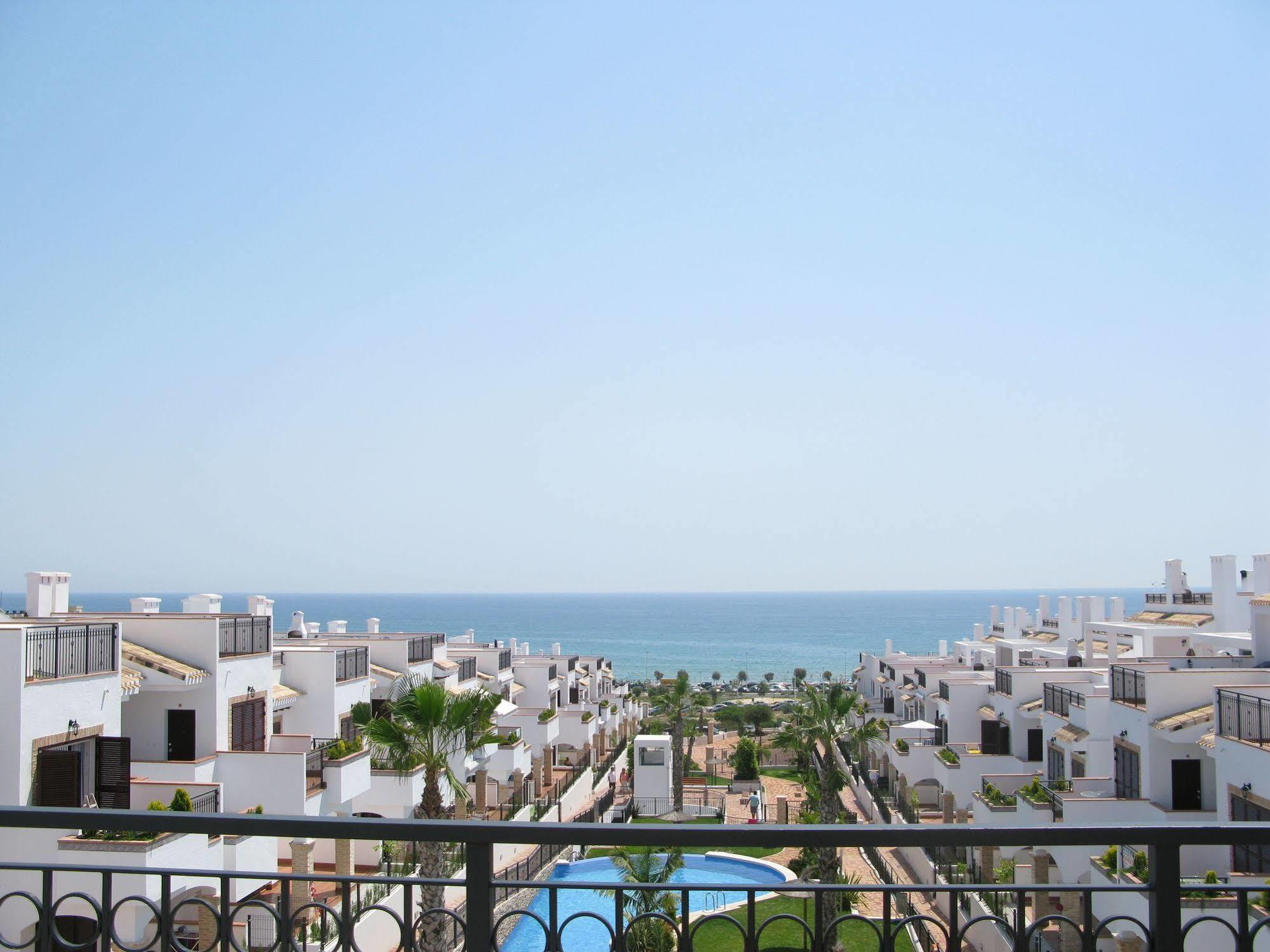 Azul Beach Mar Holidays Apartment