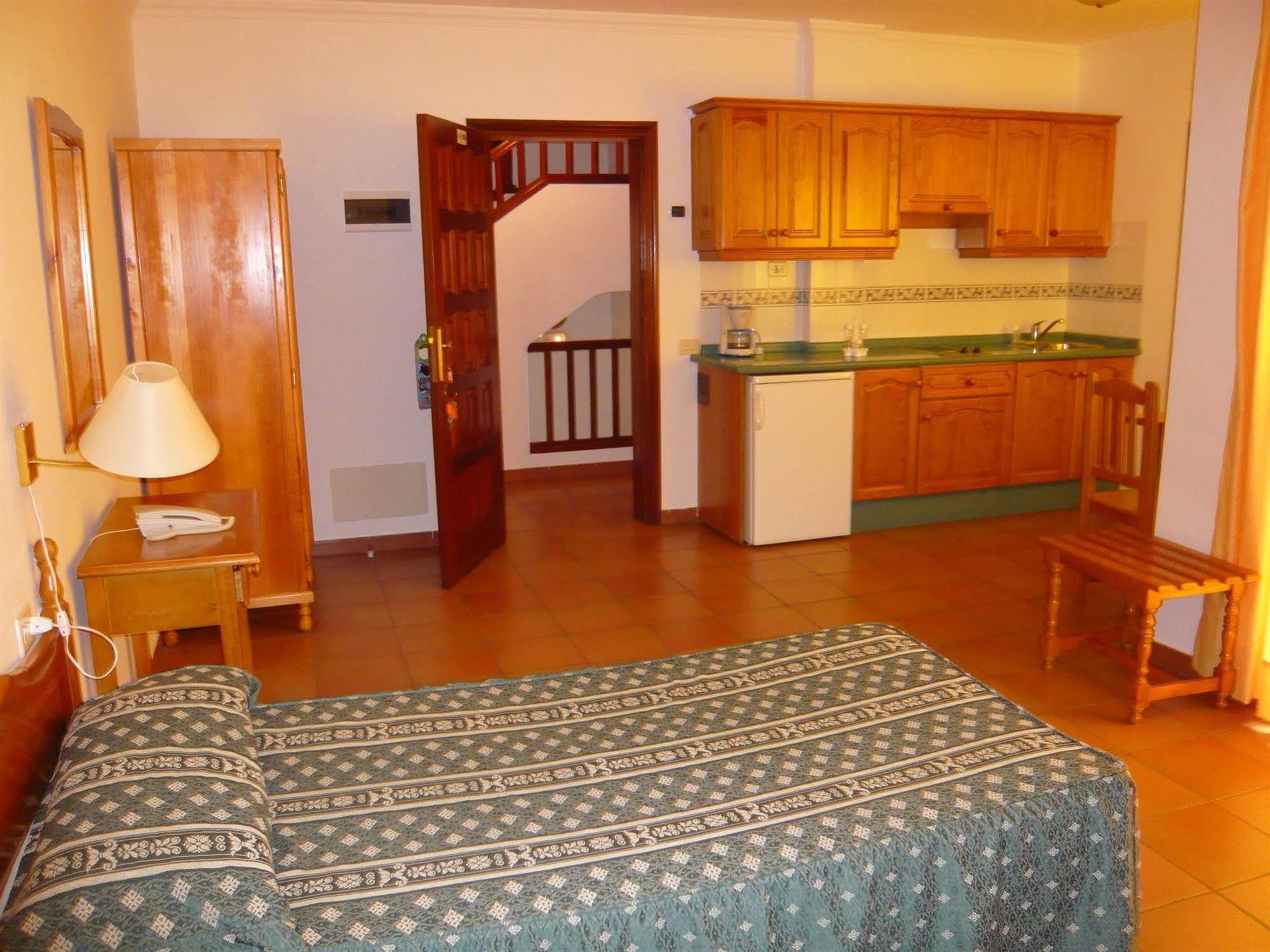 Gomera Apartahotel 2*