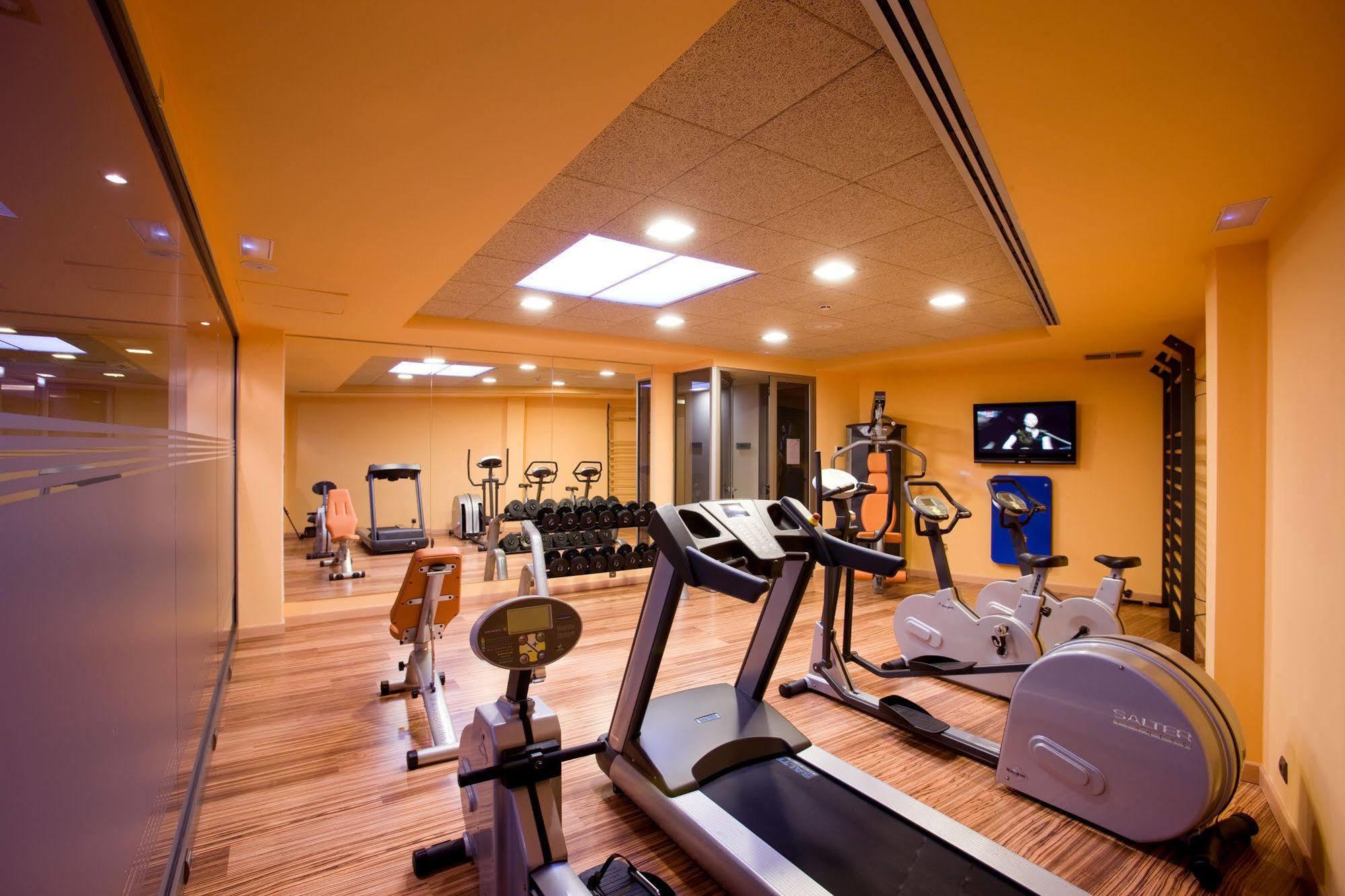 Globales Castillo De Ayud Hotel 3*
