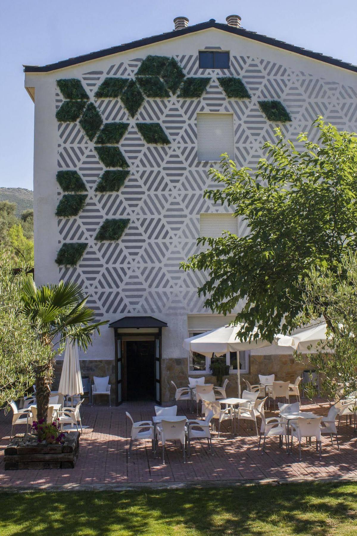 Marrodan Hotel *