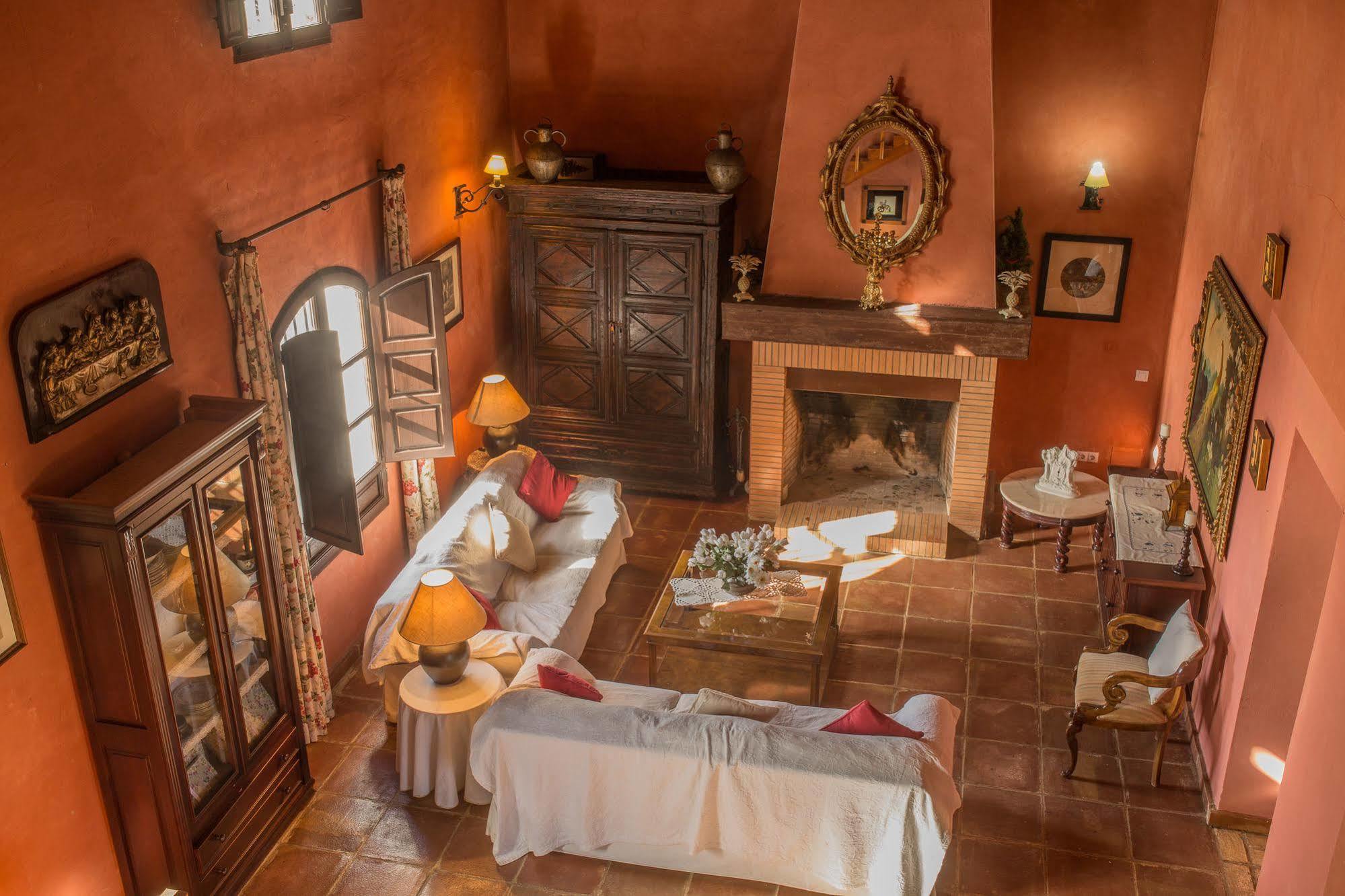 Reservaloen Hacienda Marciagas Villa