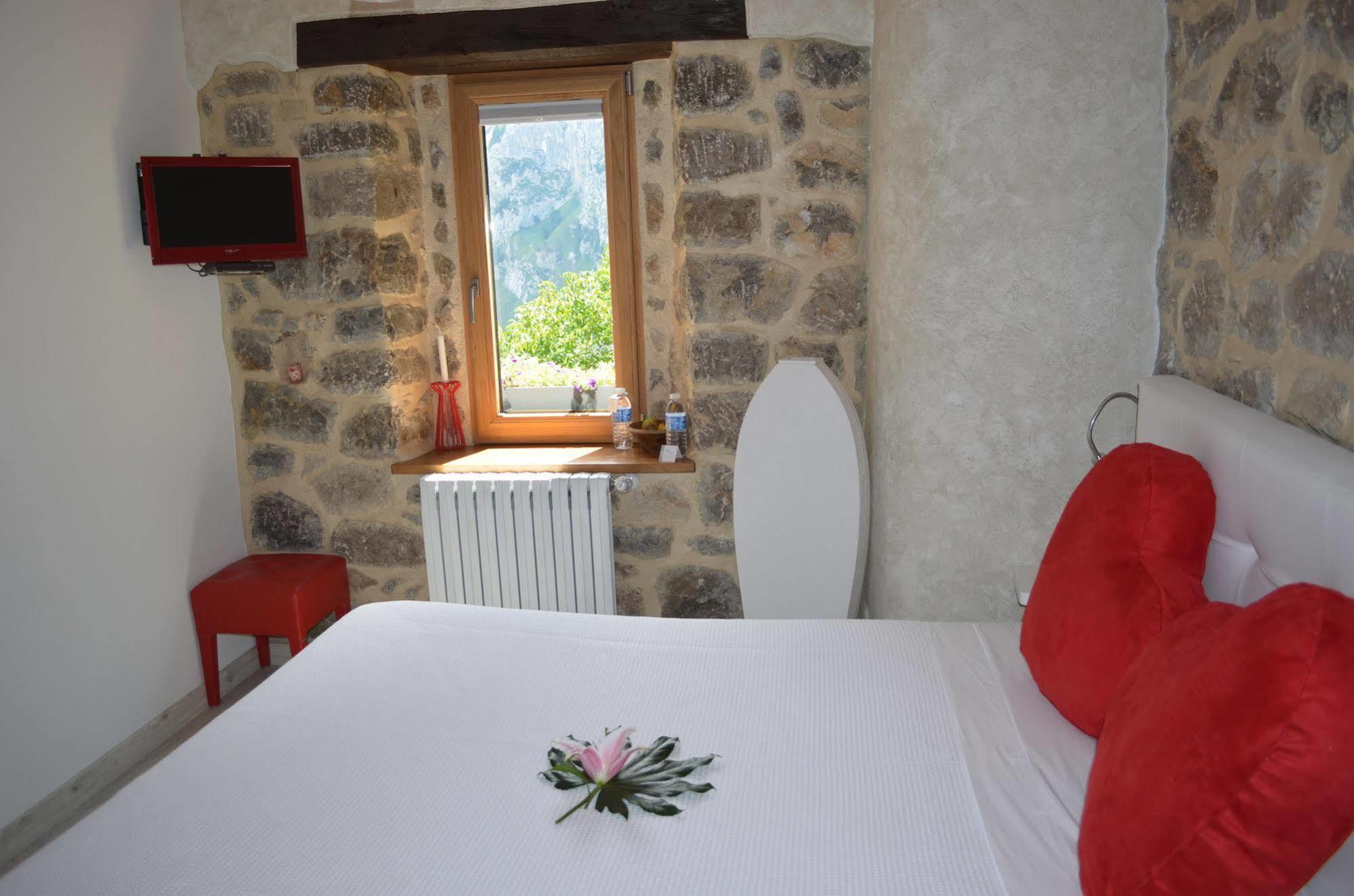 Casa Maru Habitación en casa particular Camarmena
