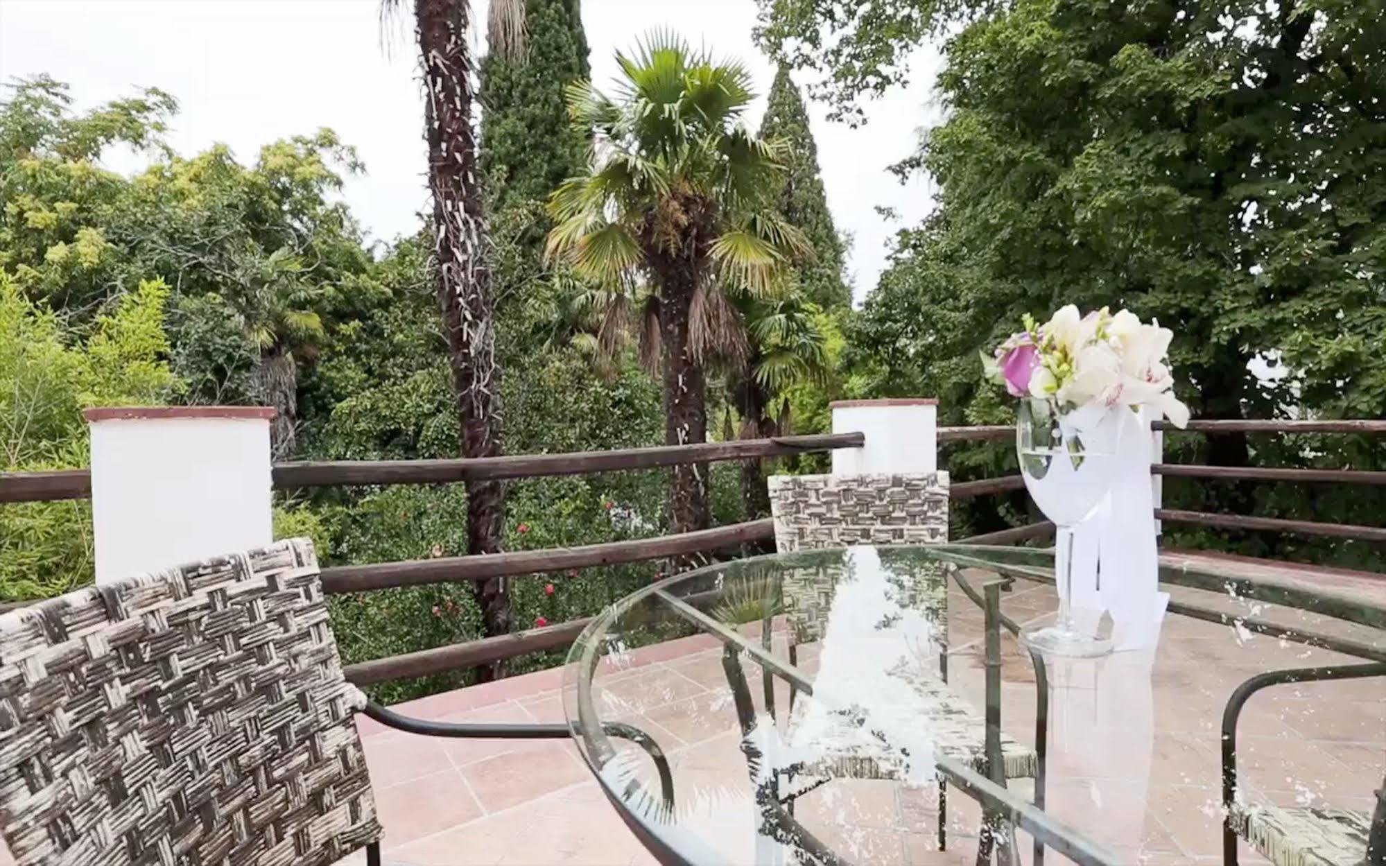 Hotel Aguas De