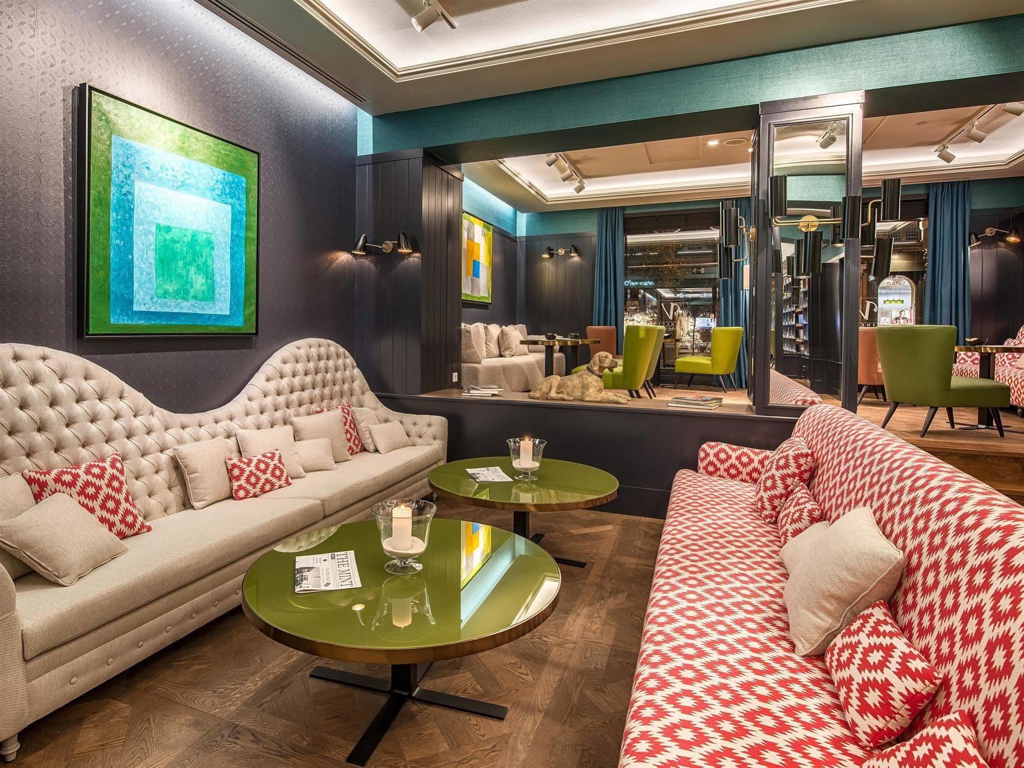 Hotel Vincci The Mint 4*