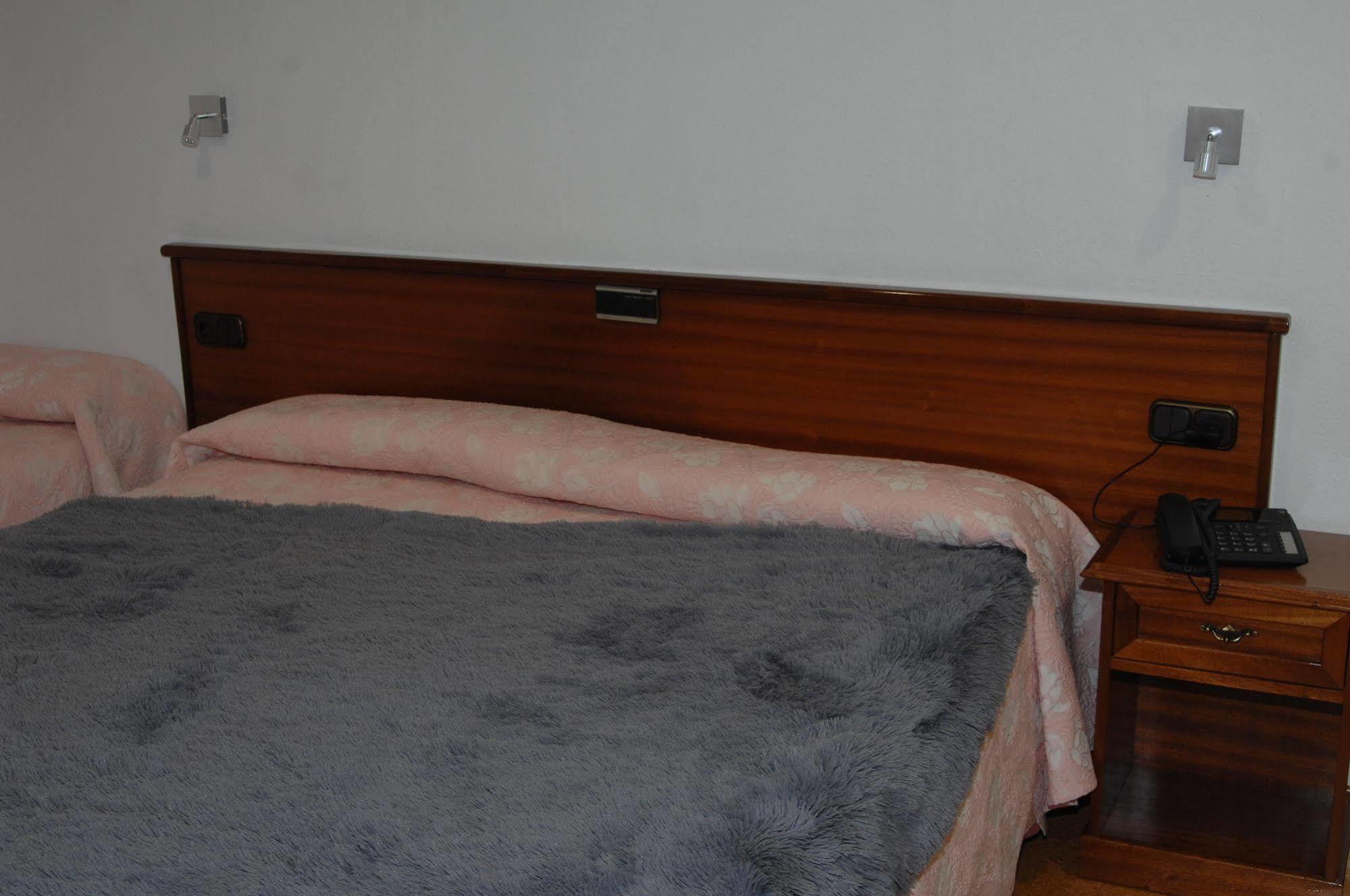 Hotel Santacruz *