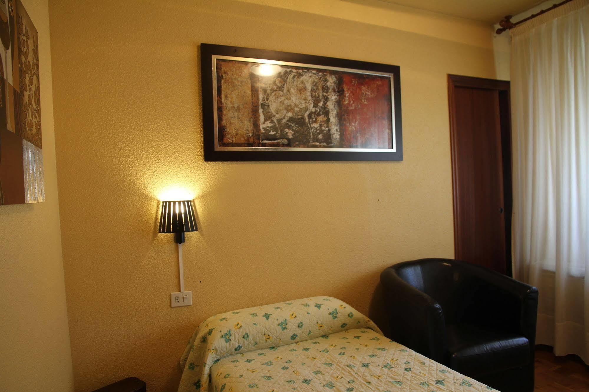 Acella Apartment *
