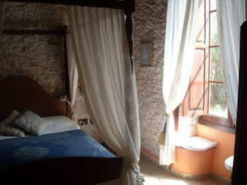 Era De La Corte Hotel 2*