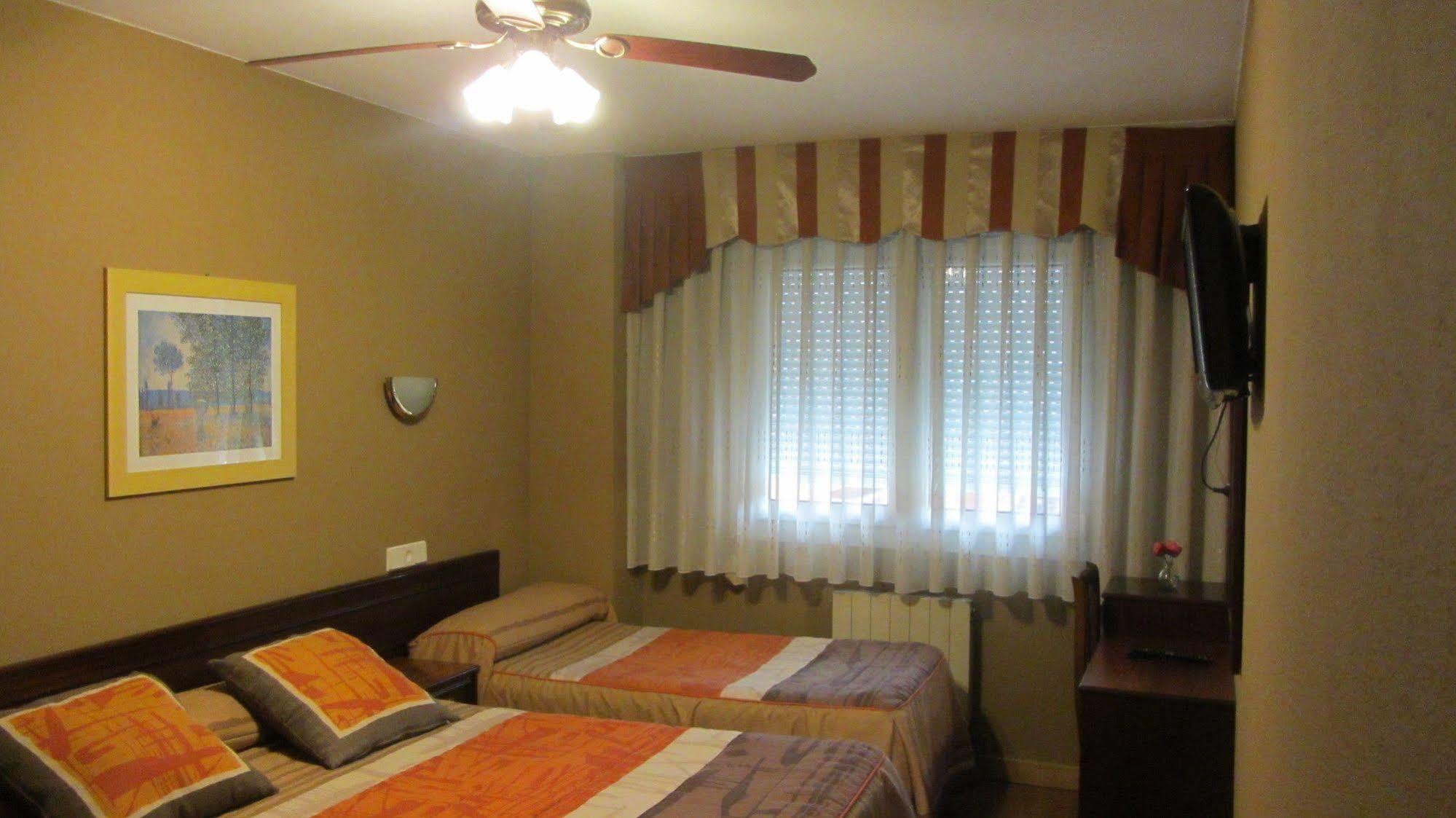 Hotel Bahia 2*