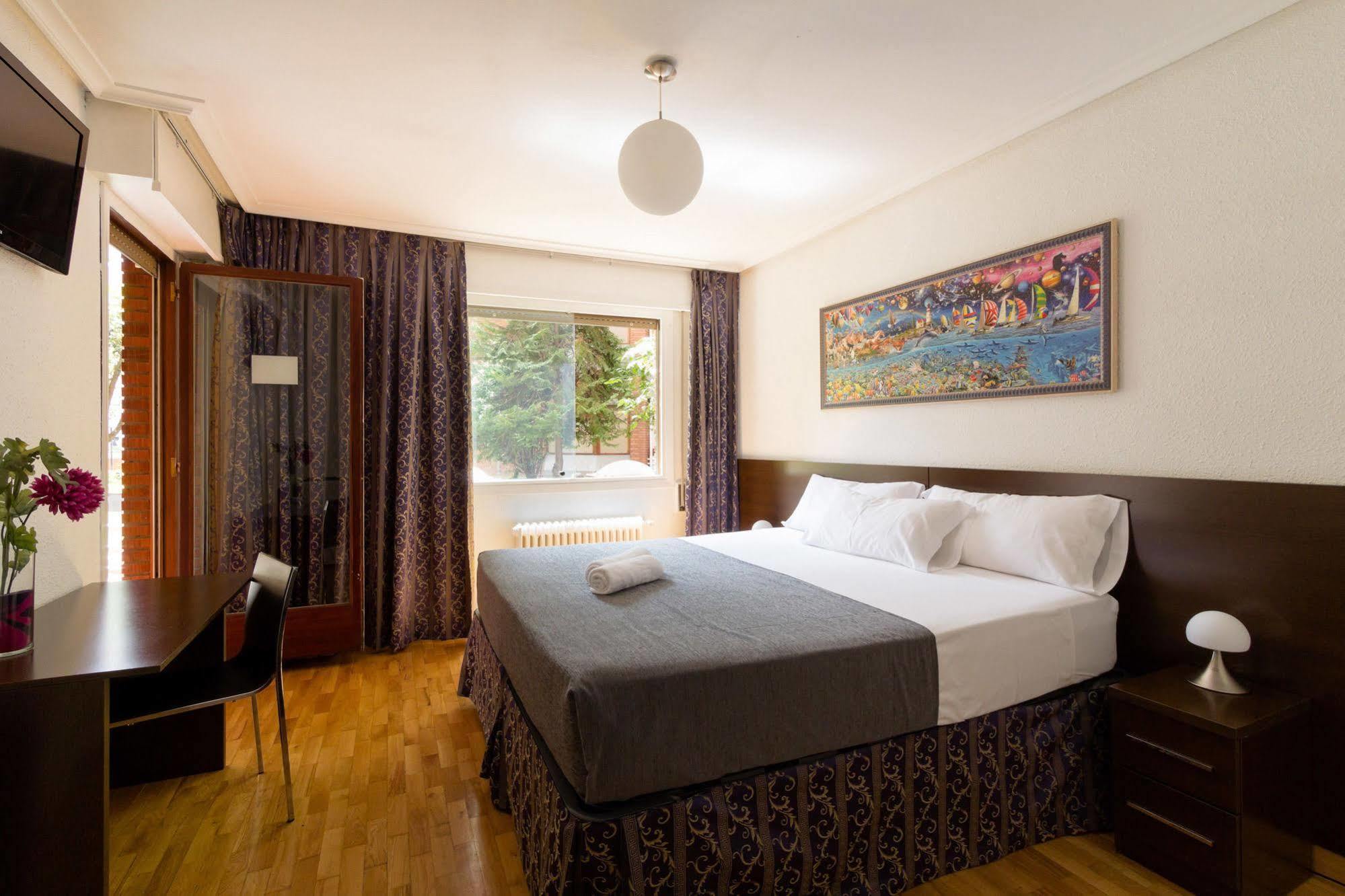 Laurel Guest house Logrono