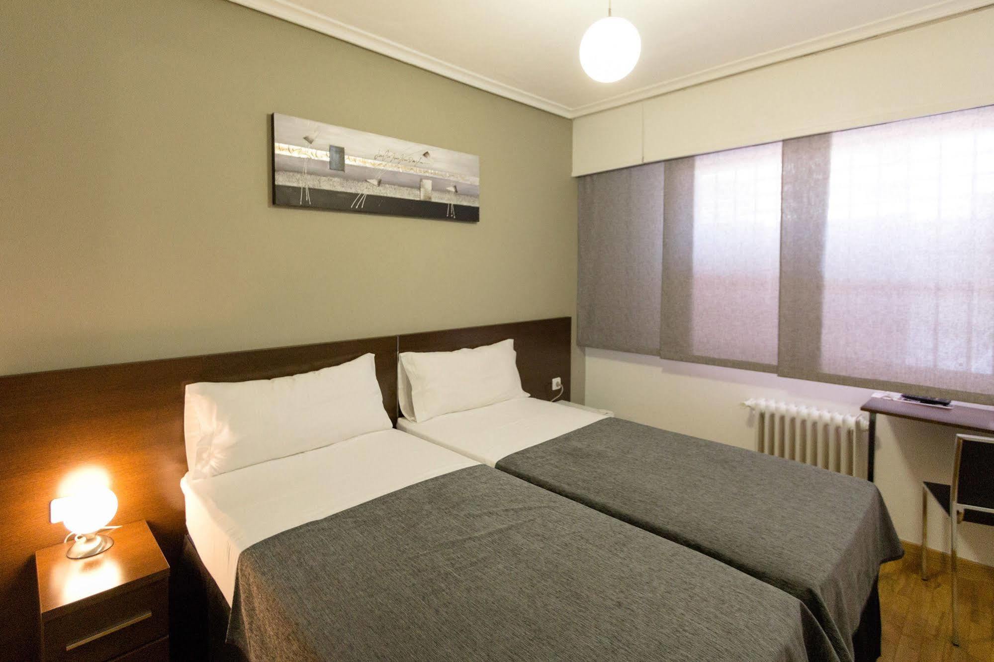 Guest house Laurel 2*