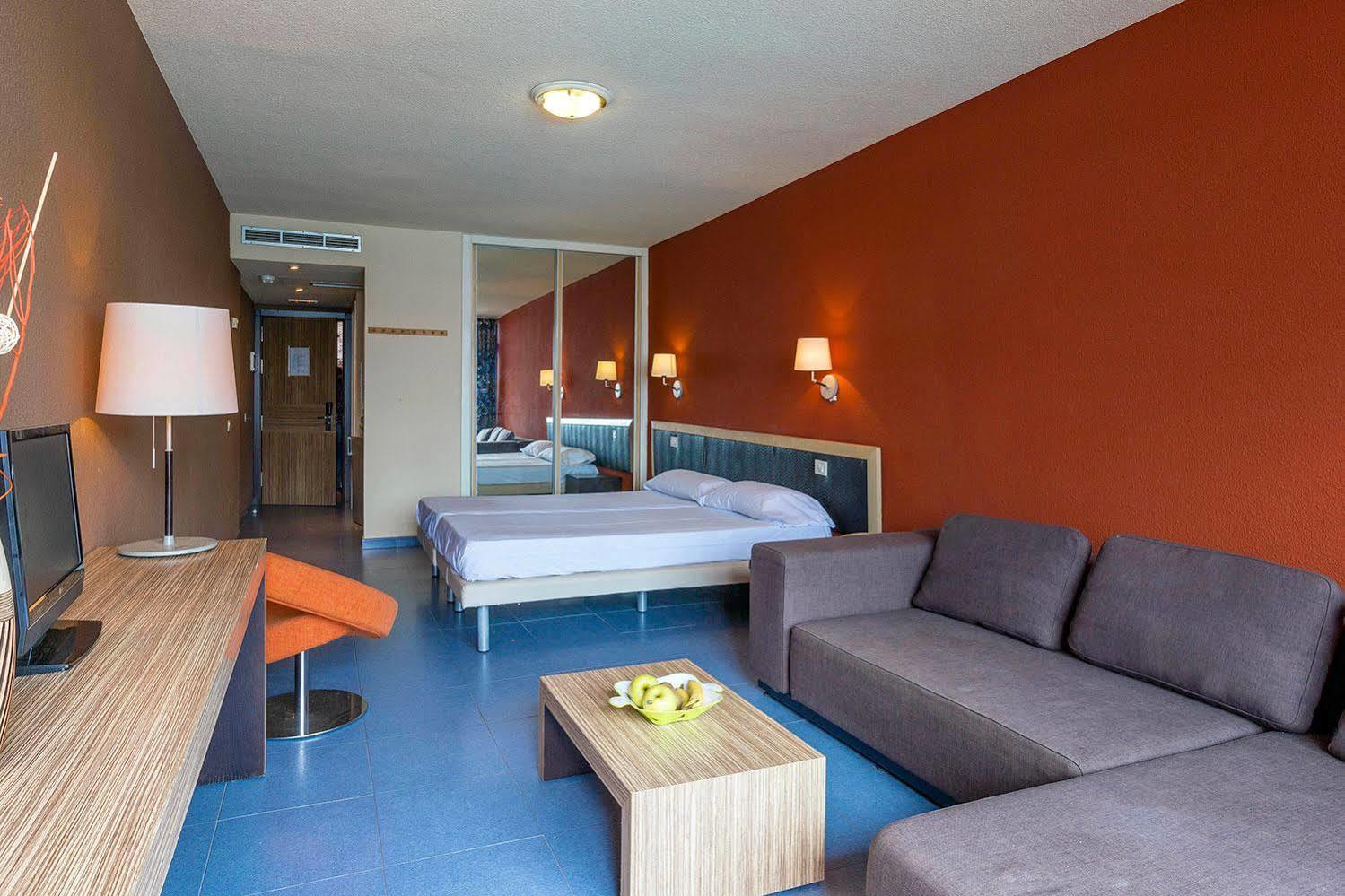 Apartahotel Vistaflor Cura Marina 3*