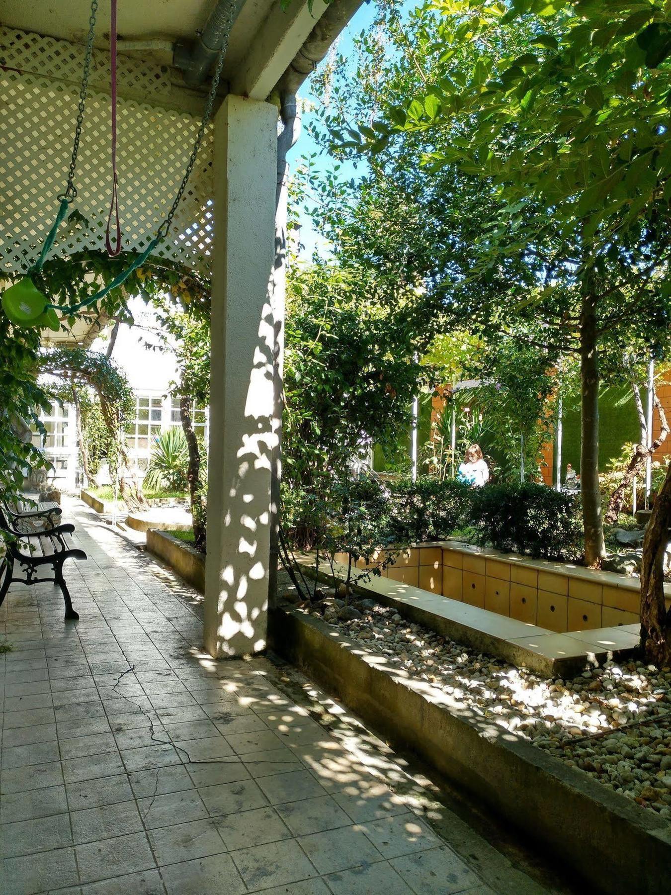 Pension-Albergue Don Alvaro Hostel *