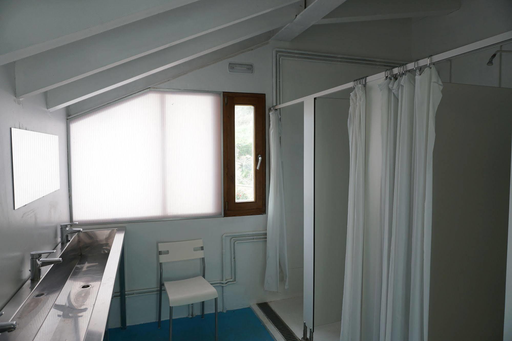 The Camp Doninos Hostal Vila Da Area
