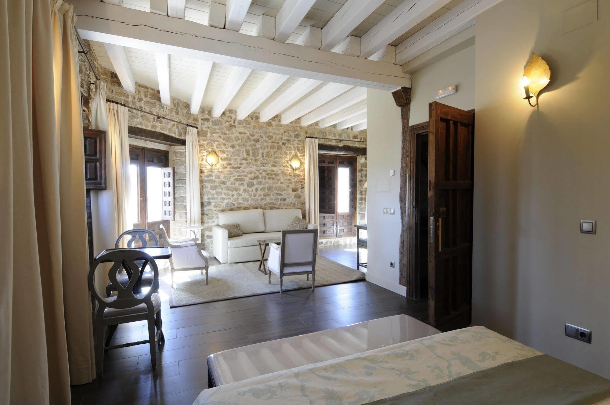 El Morendal Hotel Almarza