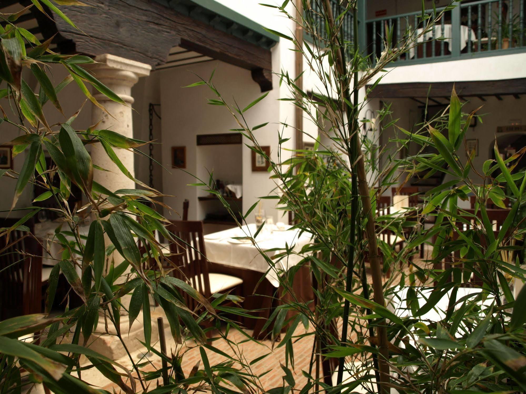 Hotel La Casa Del Convento Chinchón