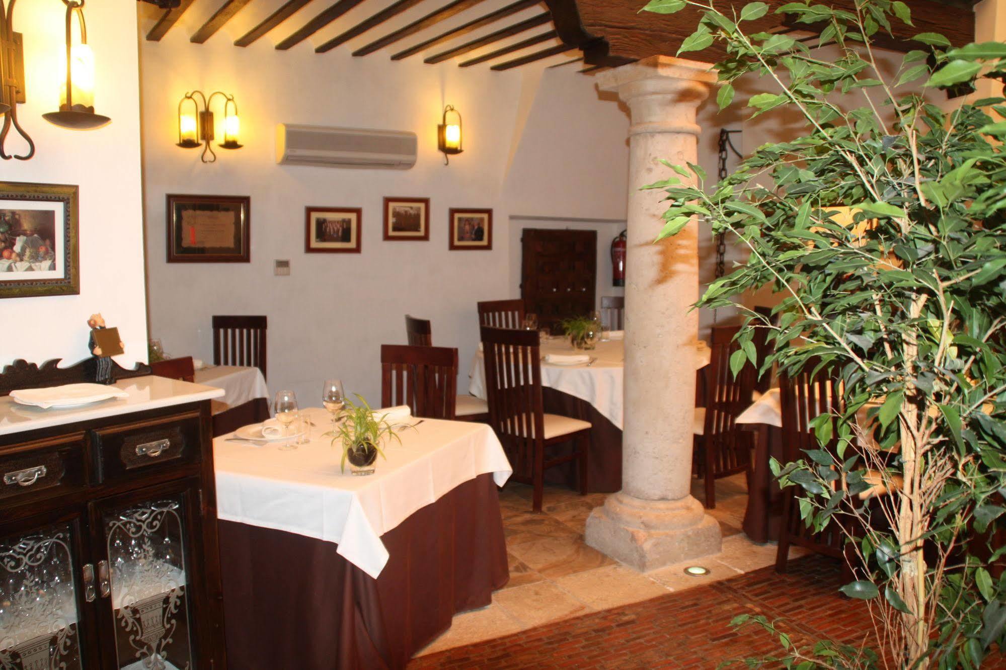 Hotel La Casa Del Convento 3*