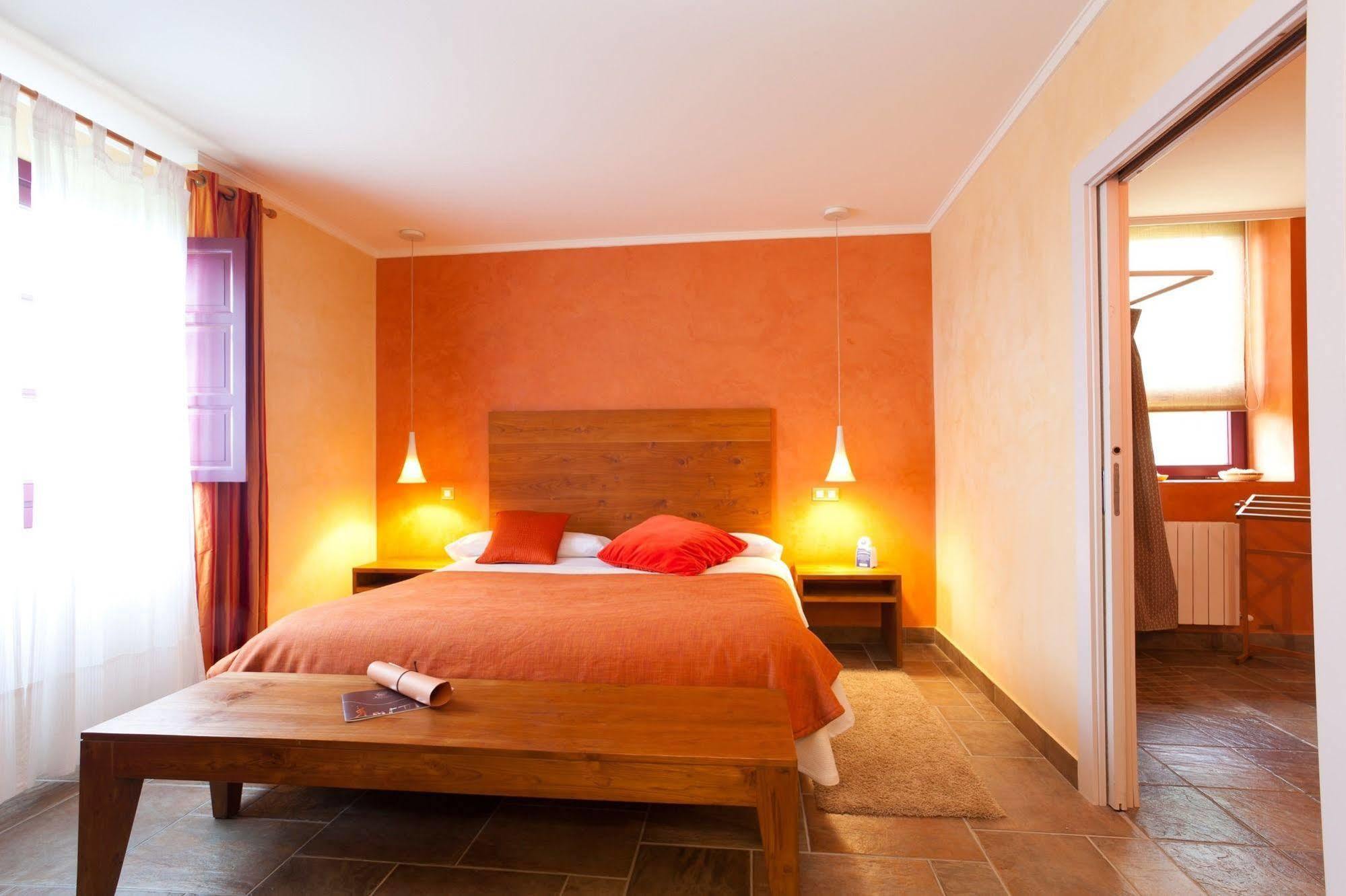 Etxegorri Hotel 3*