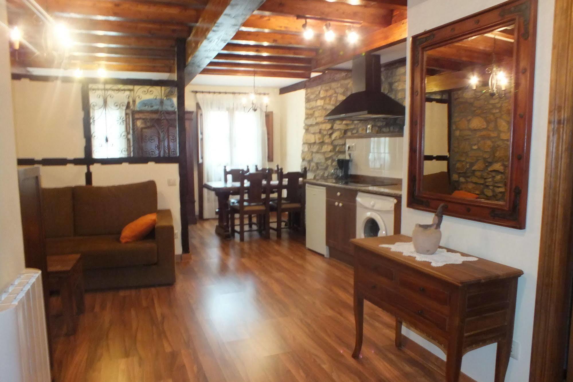 Legado De Santillana Apartment Santillana del Mar