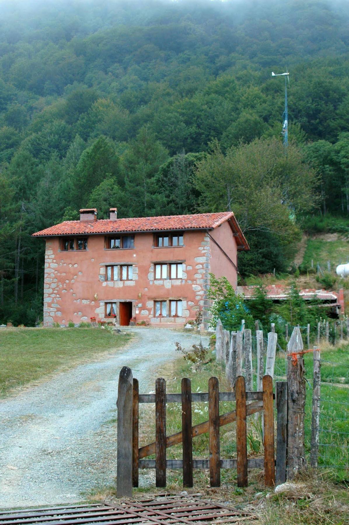 Bed & Breakfast Casa Rural Ecologica Kaano Etxea 2*