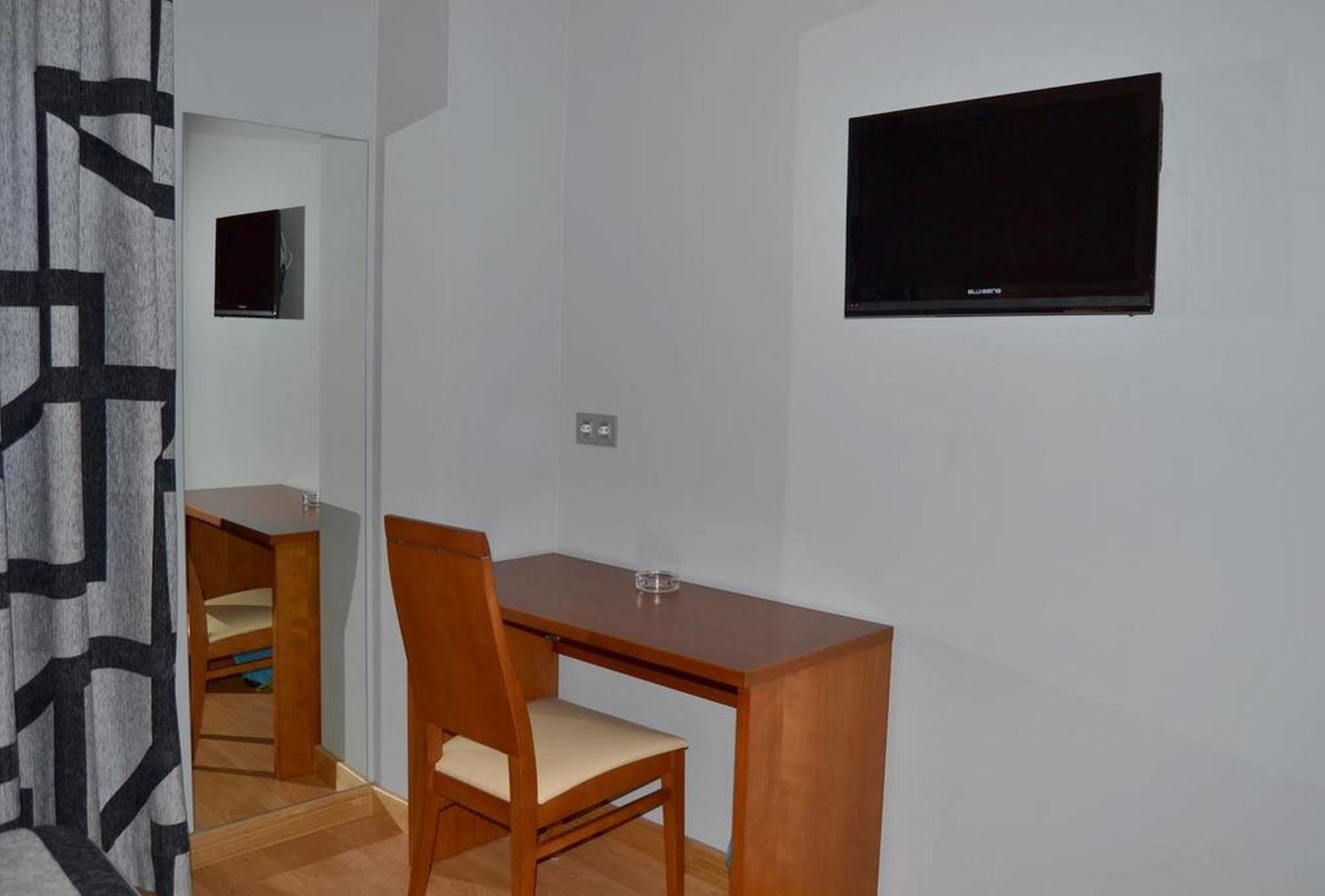 Jarama Hotel 2*