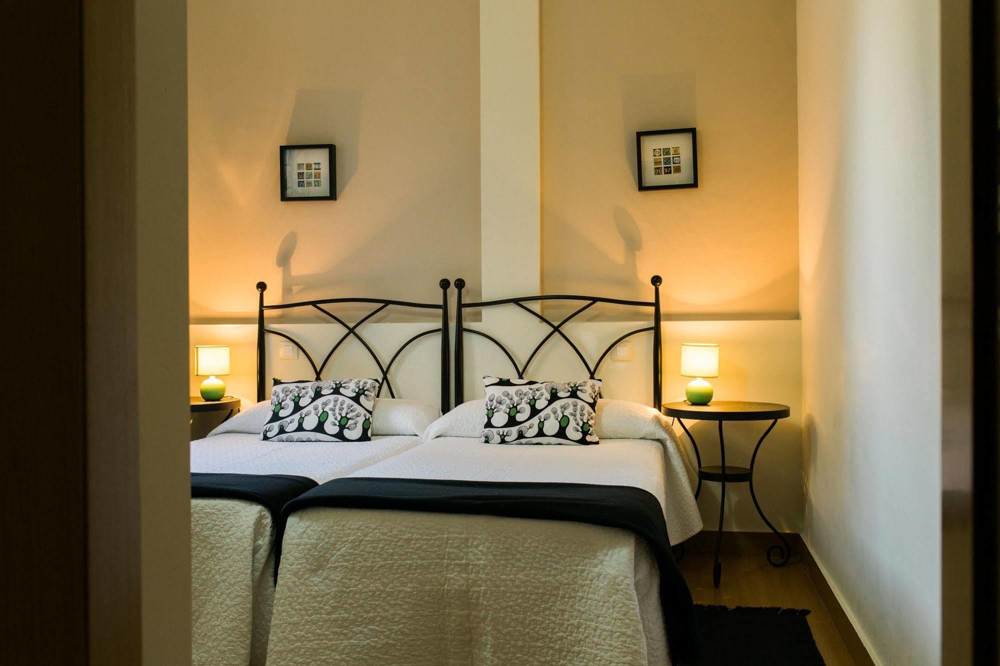 Valdesierra I Hotel
