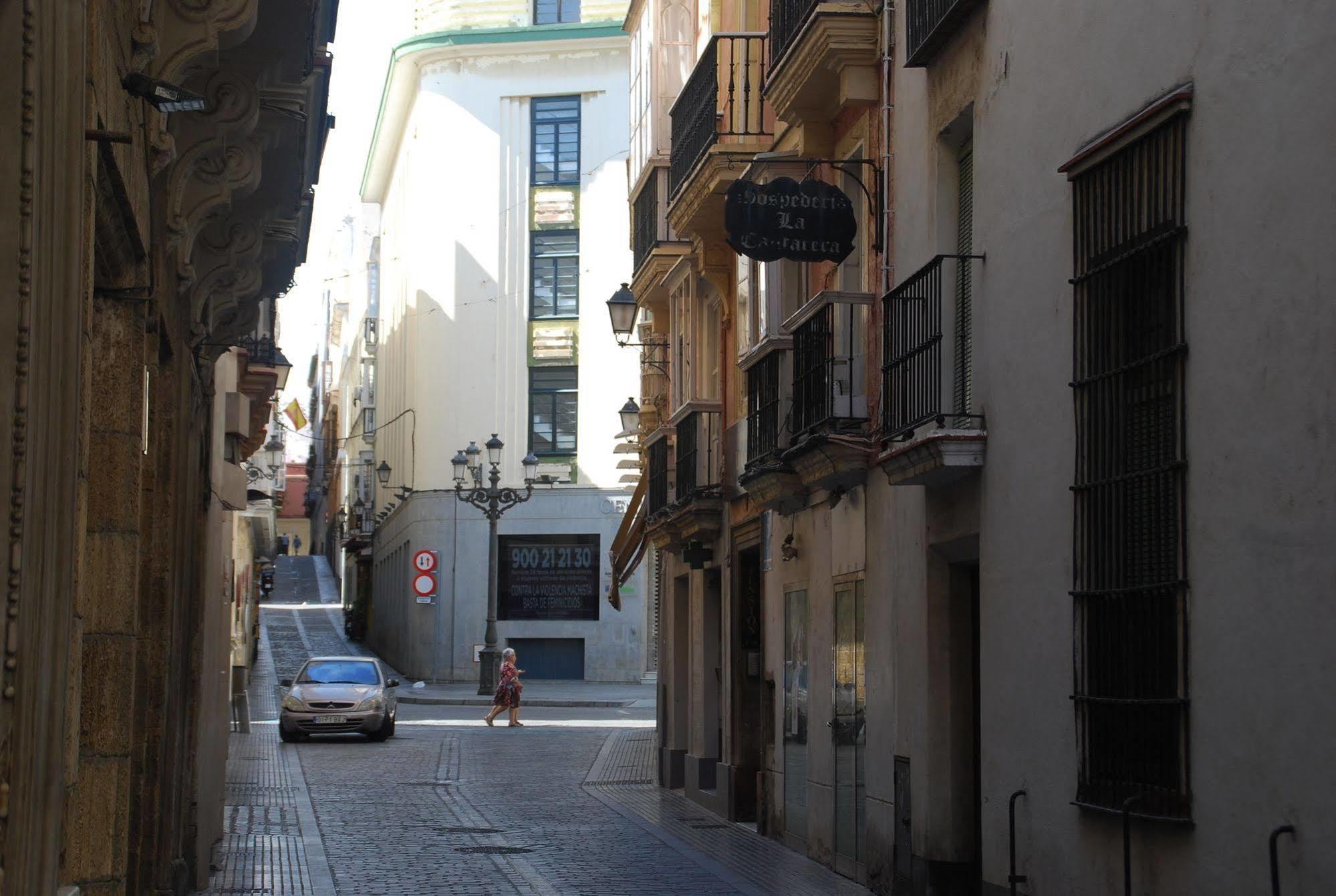 Pension La Cantarera 2*