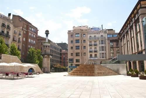 Residencia Mundial Hotel *
