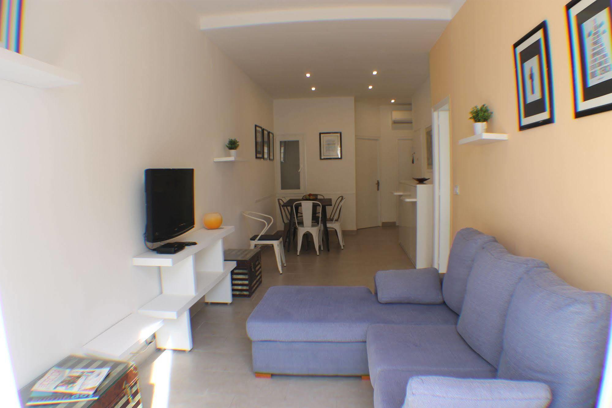 Apartamento Agi Joan Badosa Rosas