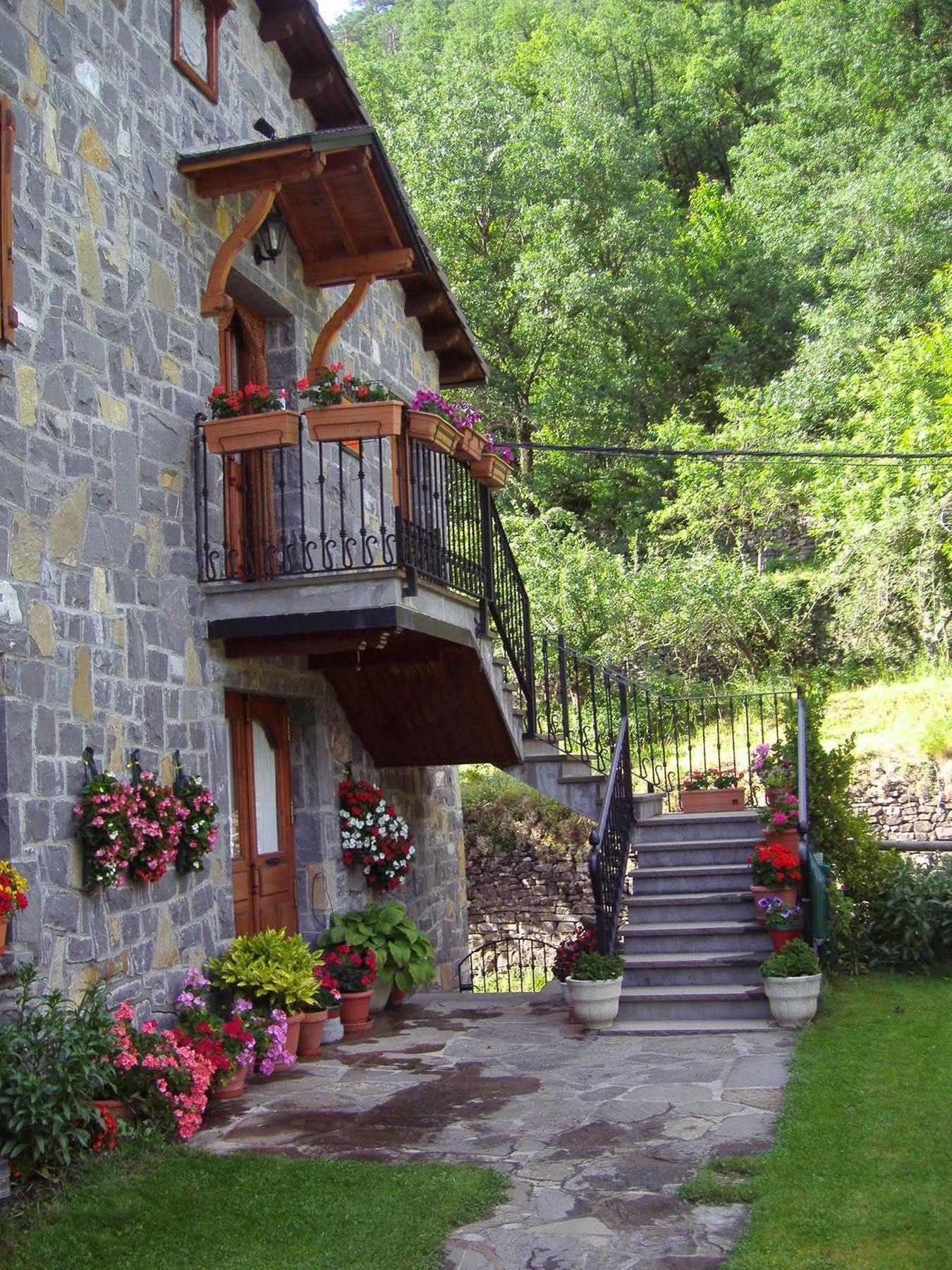 Casa Martin Ordesa * Sarvise
