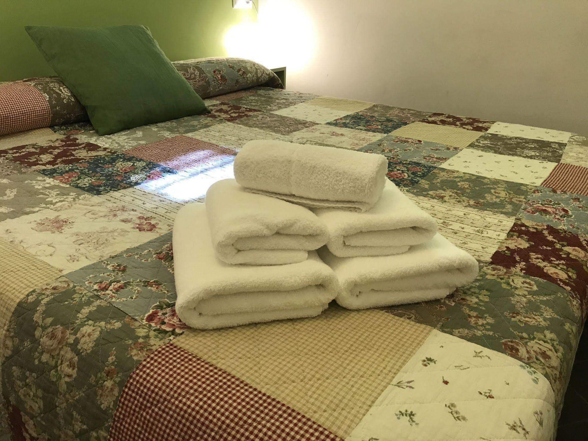 Paratgea Bed & Breakfast 3*