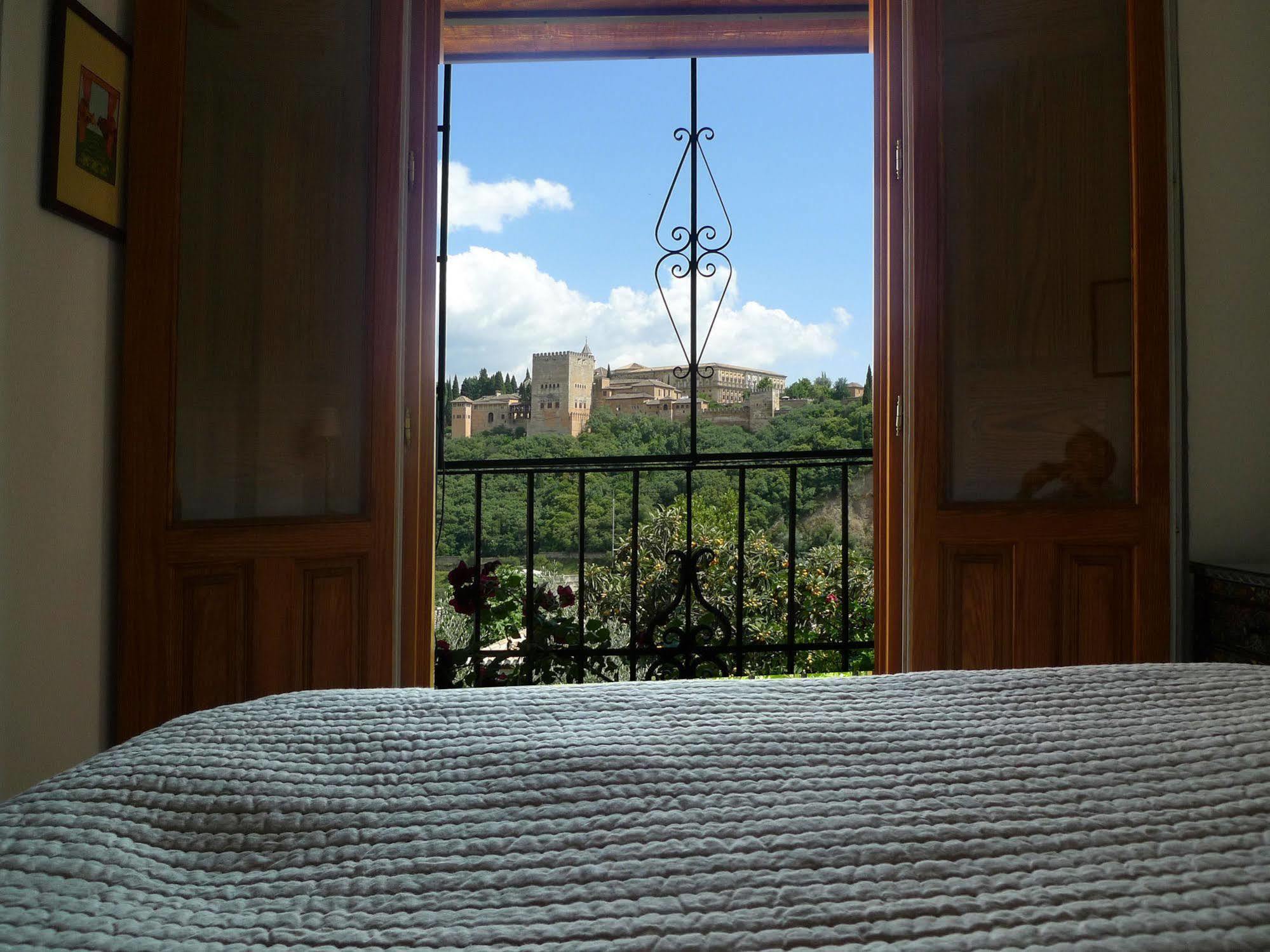 Las Tres Terrazas 2* Granada