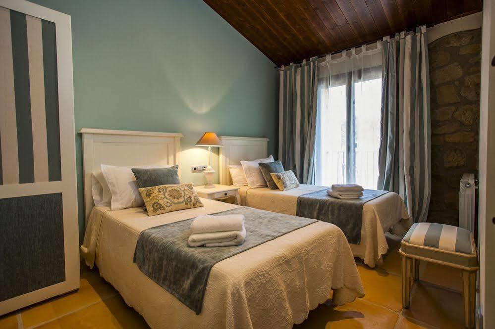 Casa Tapioles Country house *