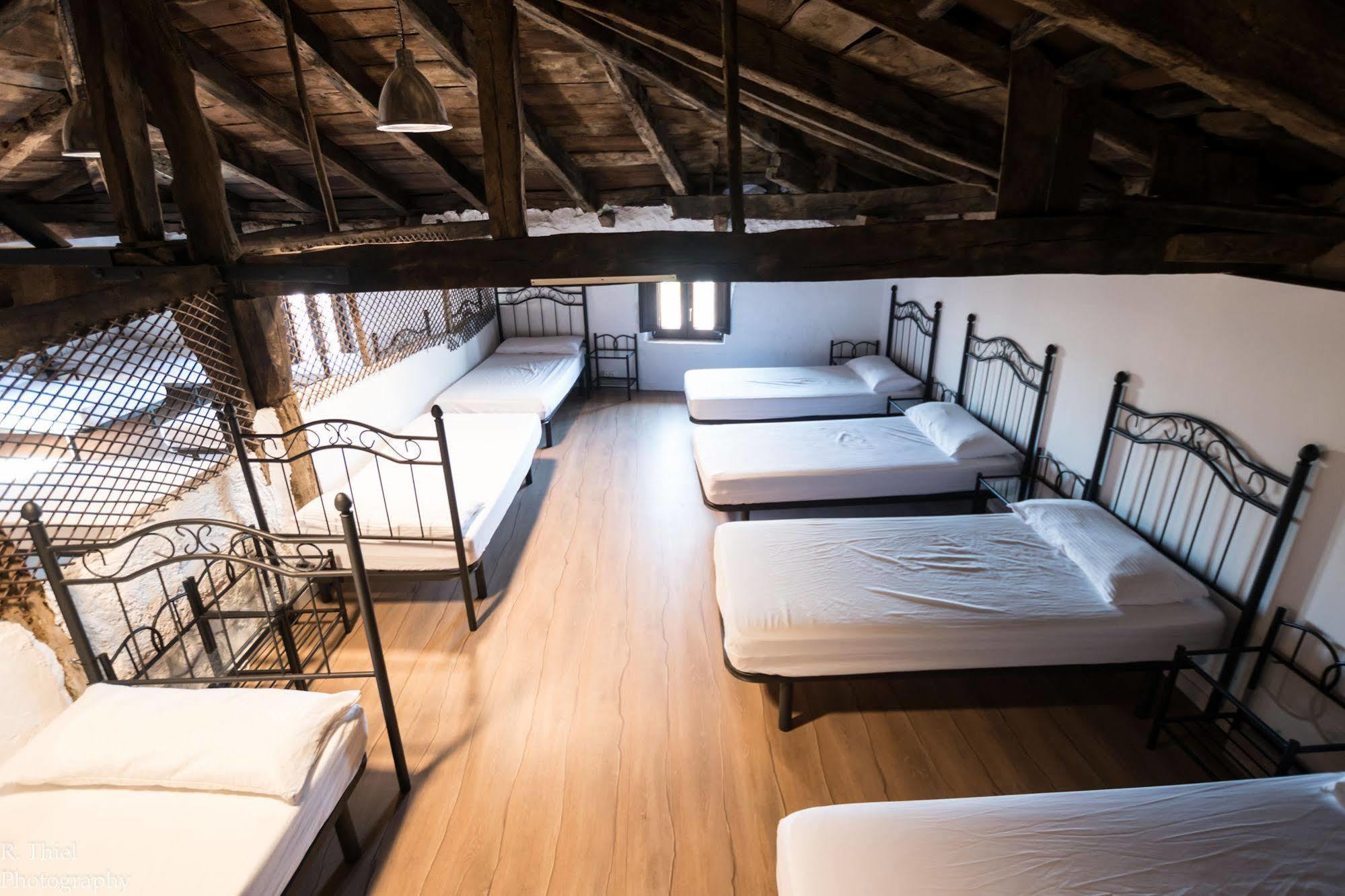 Hostel Rosalia / Pilgrim Castrojeriz