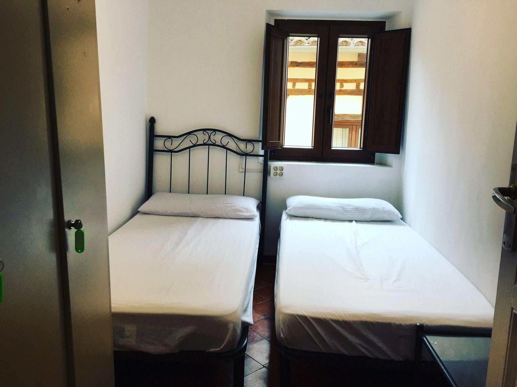 Rosalia / Pilgrim Hostel