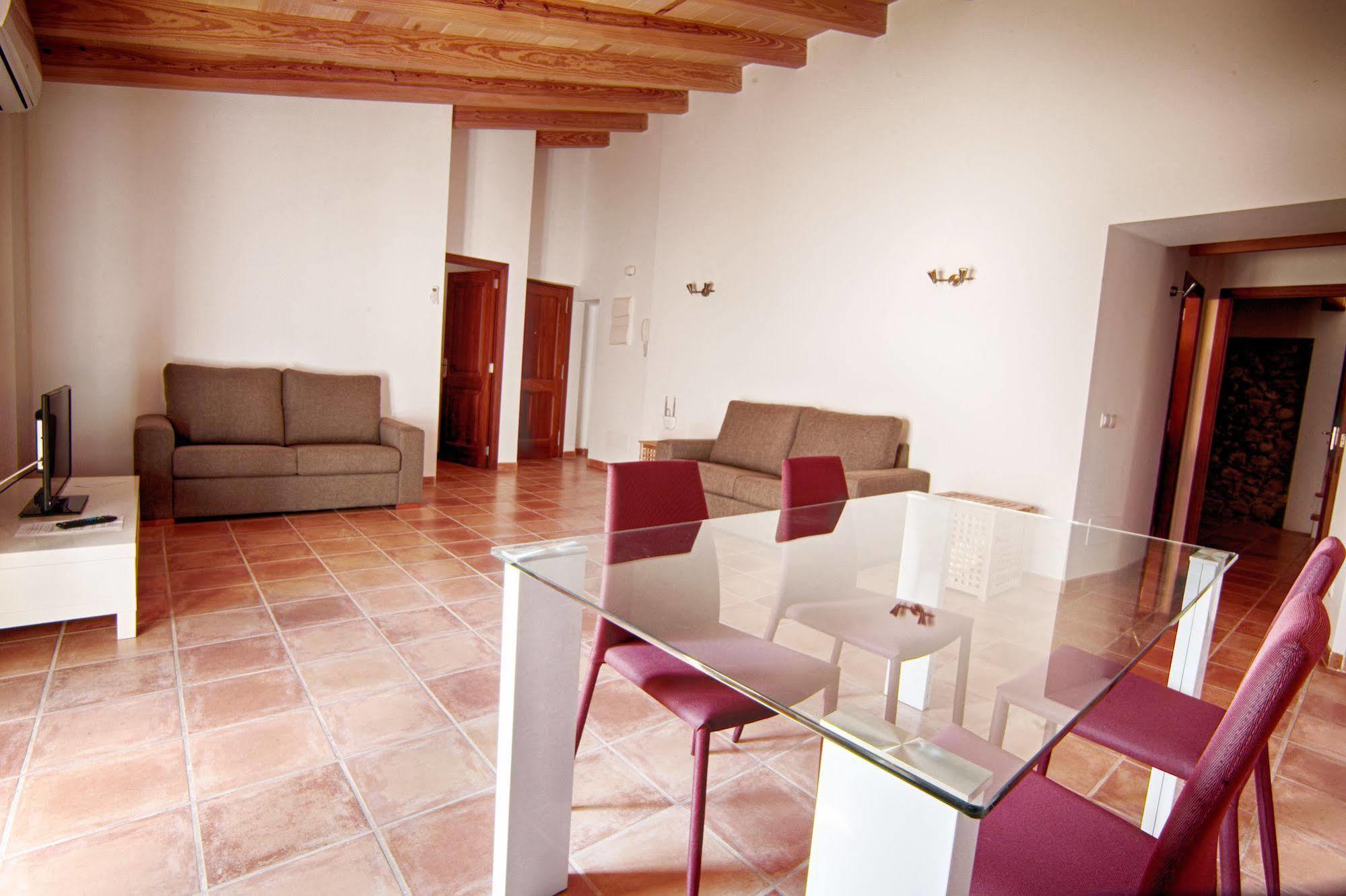 Tramuntana Suites 3* Selva (Mallorca)