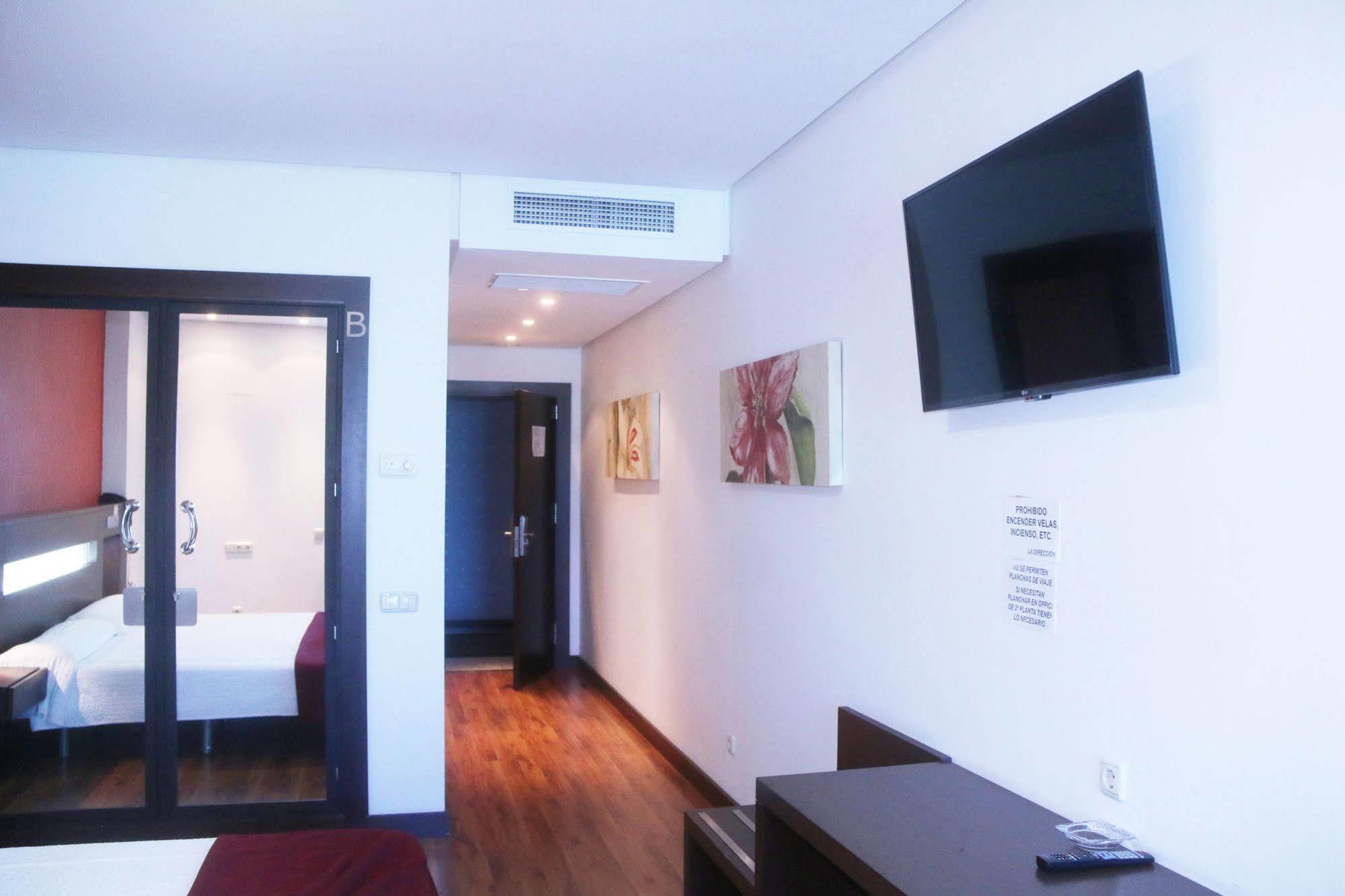 La Cantuena (adults Only) Fuenlabrada