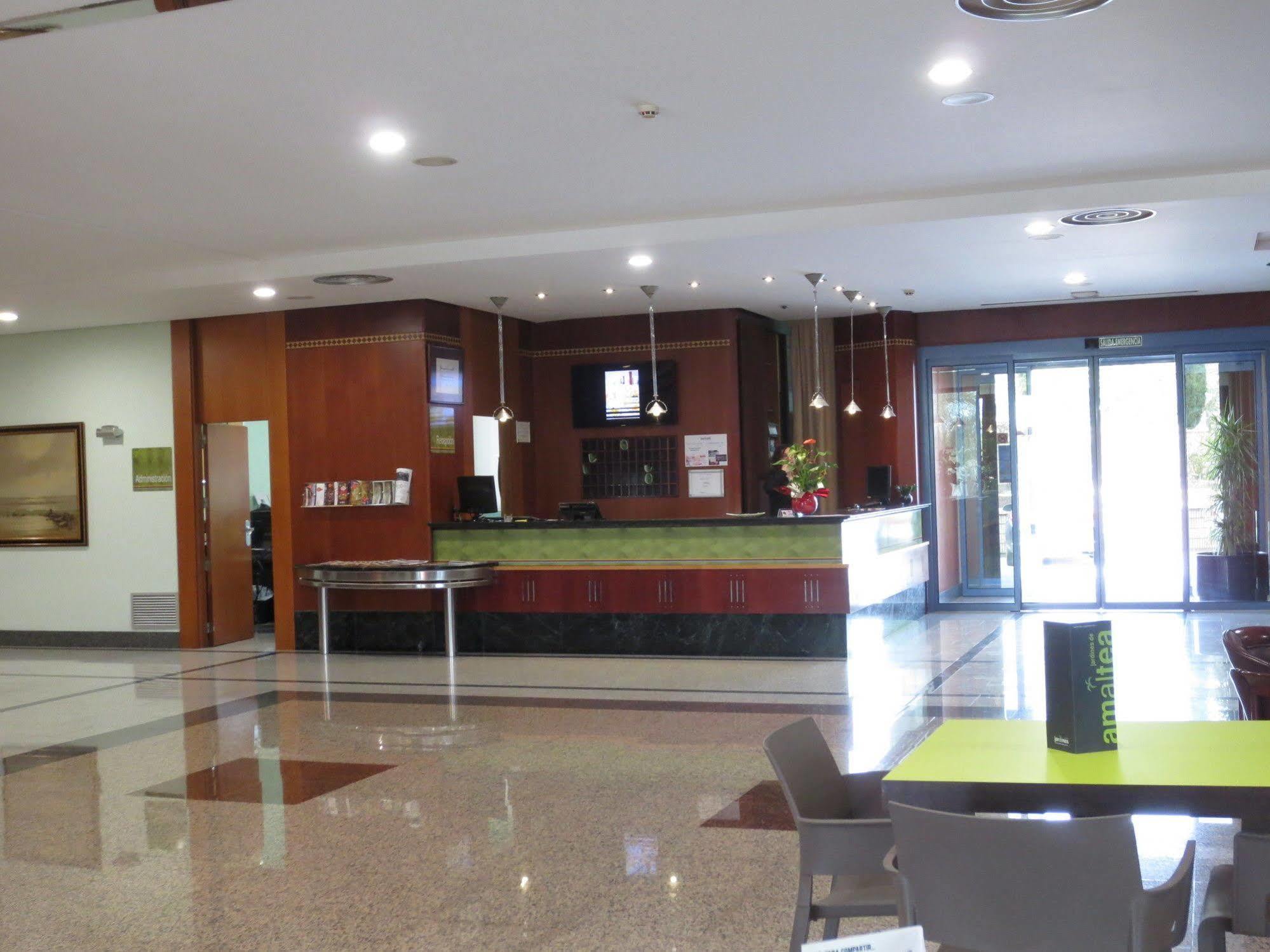 Hotel Jardines De Amaltea