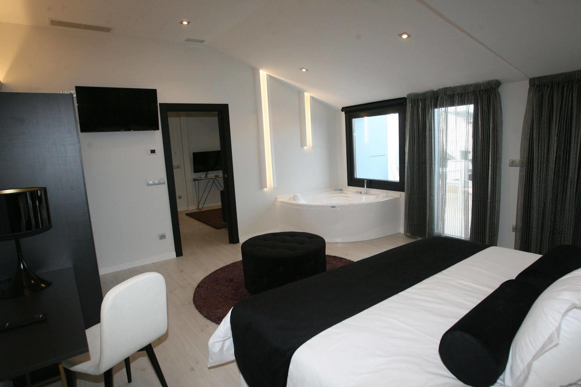 Cardenal Hotel 4*