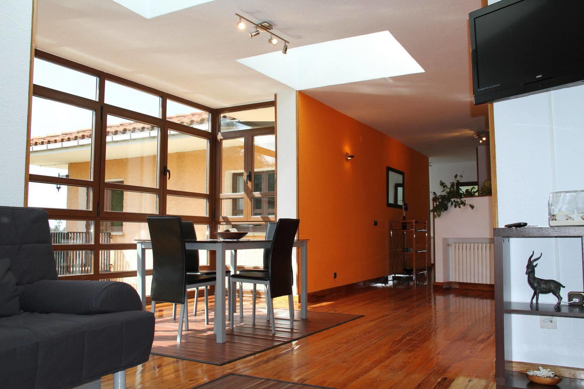 Sierra Pulide Apartmentos *