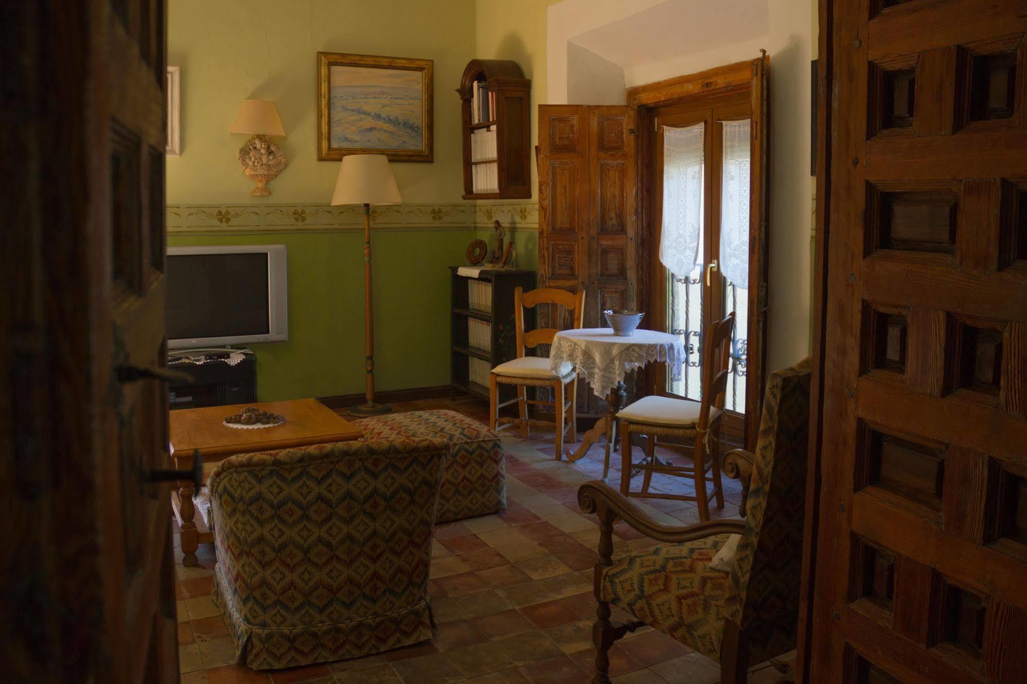 Casa Palacio Conde De Garcinarro Huete