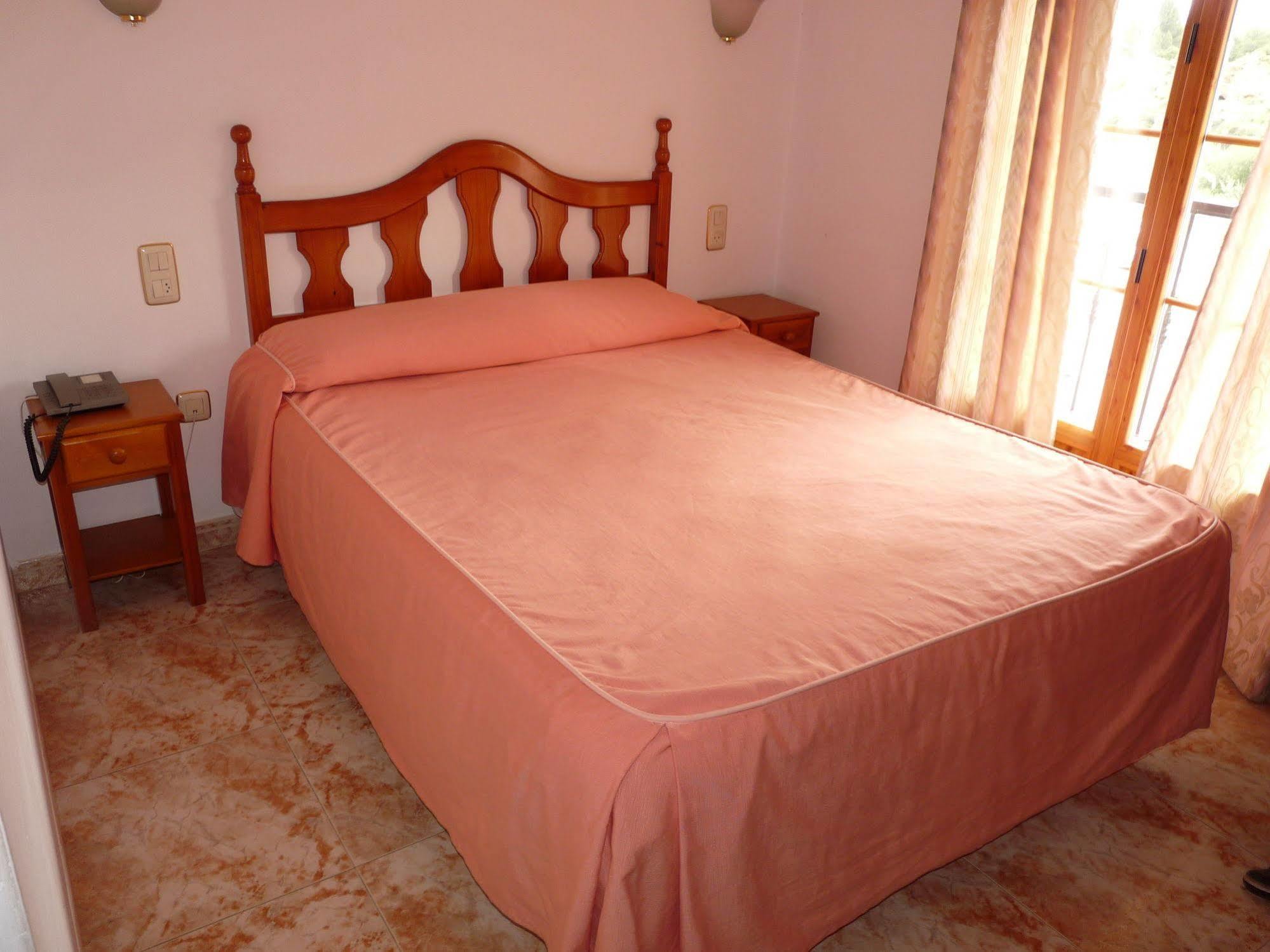 Rural Montual 2* Los Baños