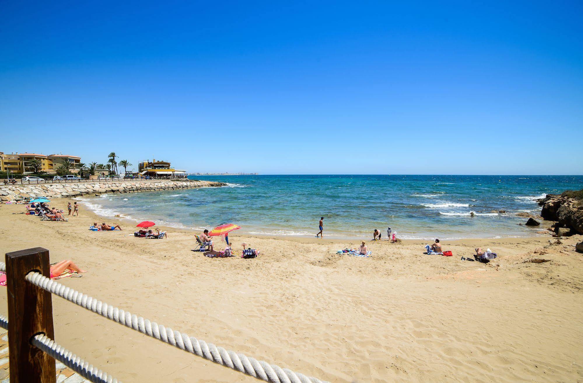 Bennecke Velvet Punta Prima (Alicante)