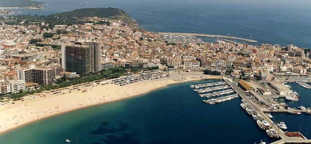 & Restaurant Marina