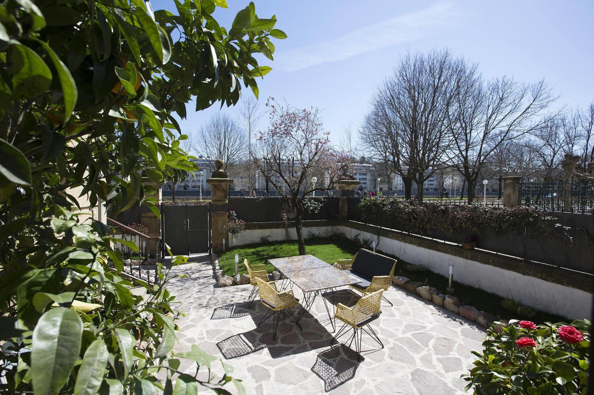 Ibaia Et Arramak Guest house